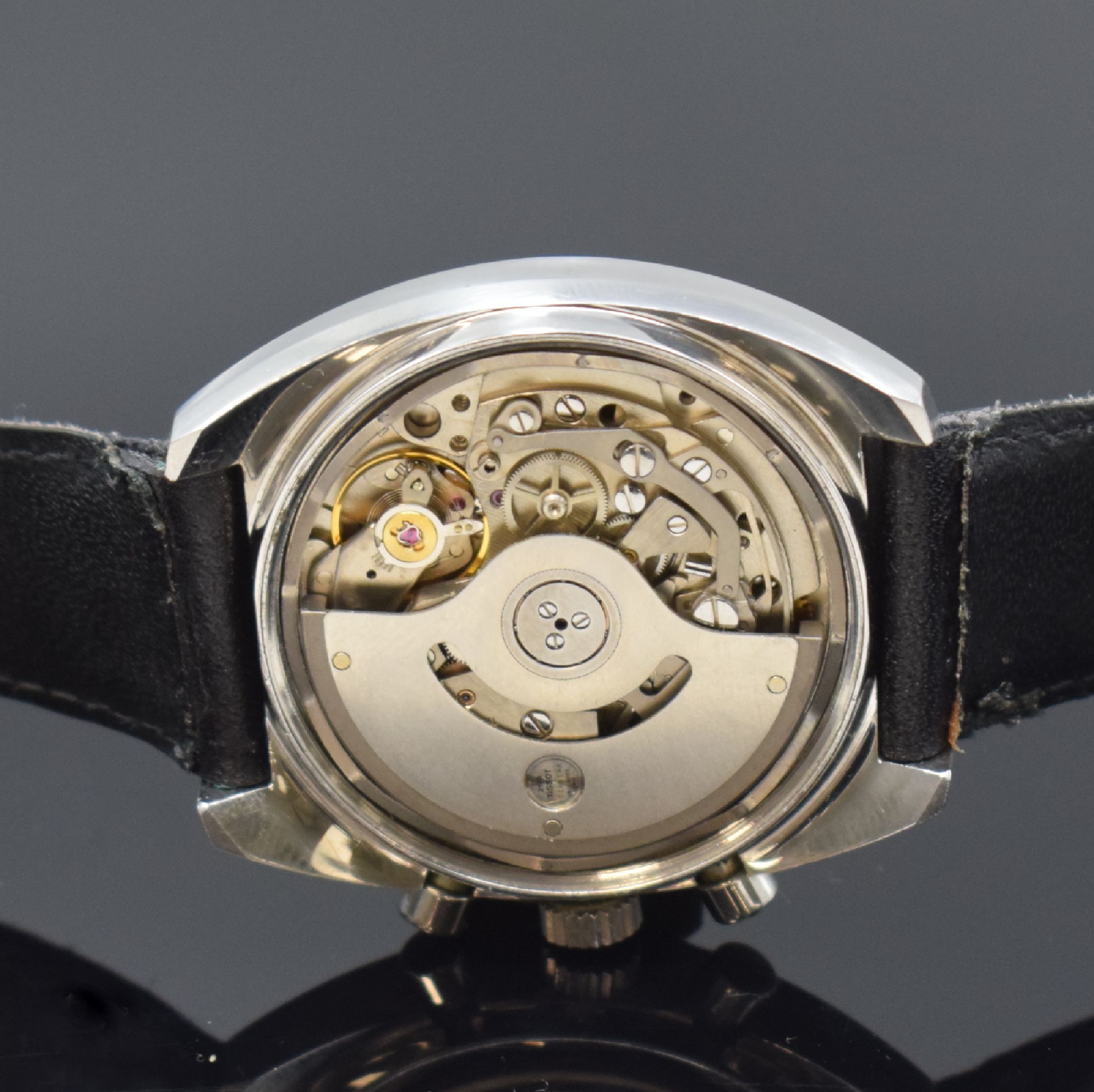 Detail e: TISSOT Navigator Armbandchronograph in Stahl Referenz 45501, Schweiz um 1975, Automatik, verschr. Geh., schwarz. Zifferbl., Leuchtindizes u. -zeiger, ...
