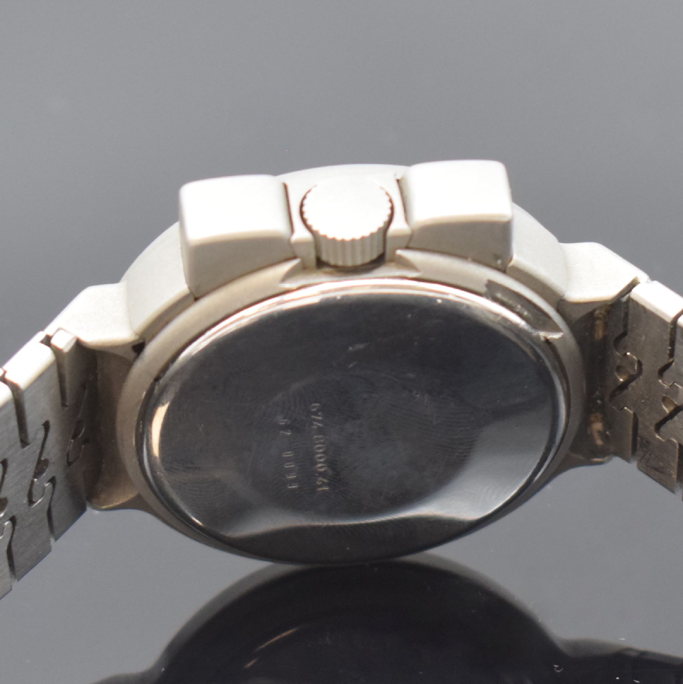 Detail c: AUDI quattro / CERTINA seltener Armbandchronograph in Stahl Referenz 674.8000.41, Schweiz um 1983, Automatik, mattiertes Geh. m. integr. Stahlband, ...