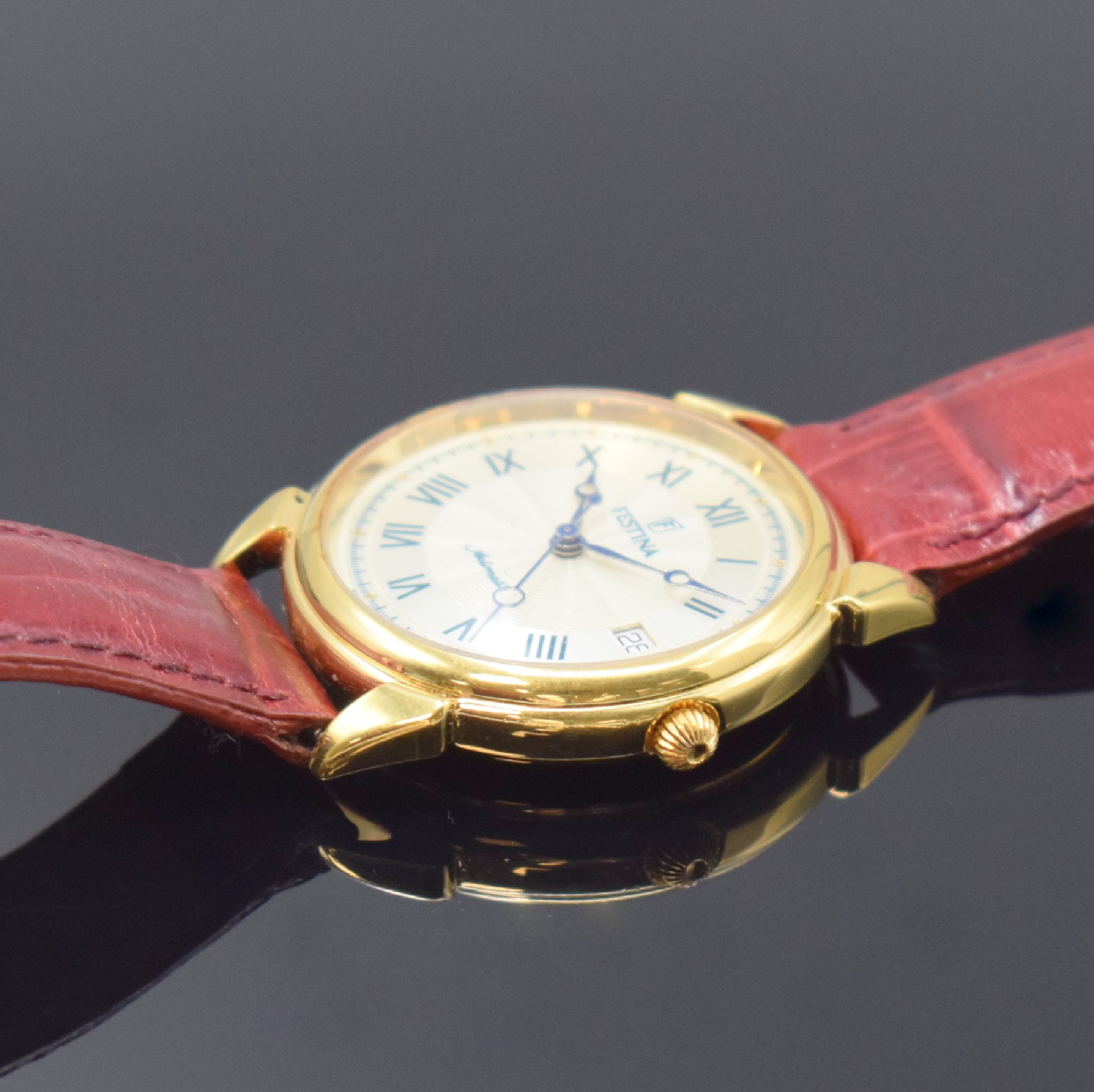 Detail c: FESTINA Armbanduhr, Automatik, Schweiz um 1990, verg. Geh. beids. vergl., Boden aufgedr., silb. Strukturzifferbl. m. röm. Zahlen, Datum bei 3, verg. ...