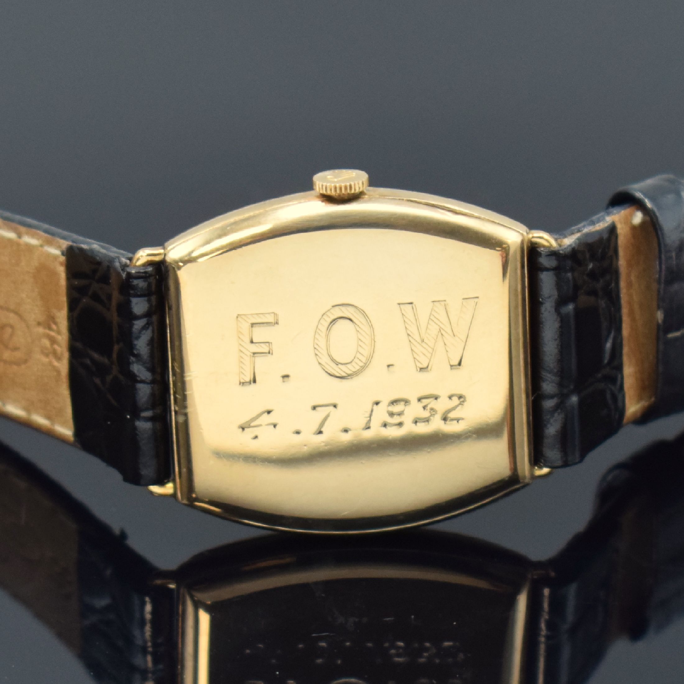 Detail c: ROLEX Armbanduhr in RG 375/000 Referenz 1017, Schweiz um 1930, Handaufzug, Boden m. Gravur aufgedr., silb. guill. Zifferbl. m. arab. Zahlen, gebl. ...