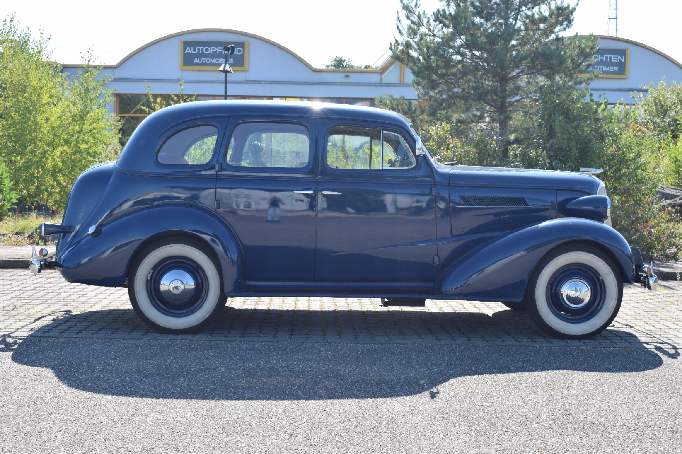 Detail a: Chevrolet Master Deluxe, EZ 01/1937, Fahrgestellnummer: 21GB0212426, Laufleistung ca. 80.000 km abgelesen, HU 10/2023, 63 kW/85 PS, Schaltgetriebe, ...