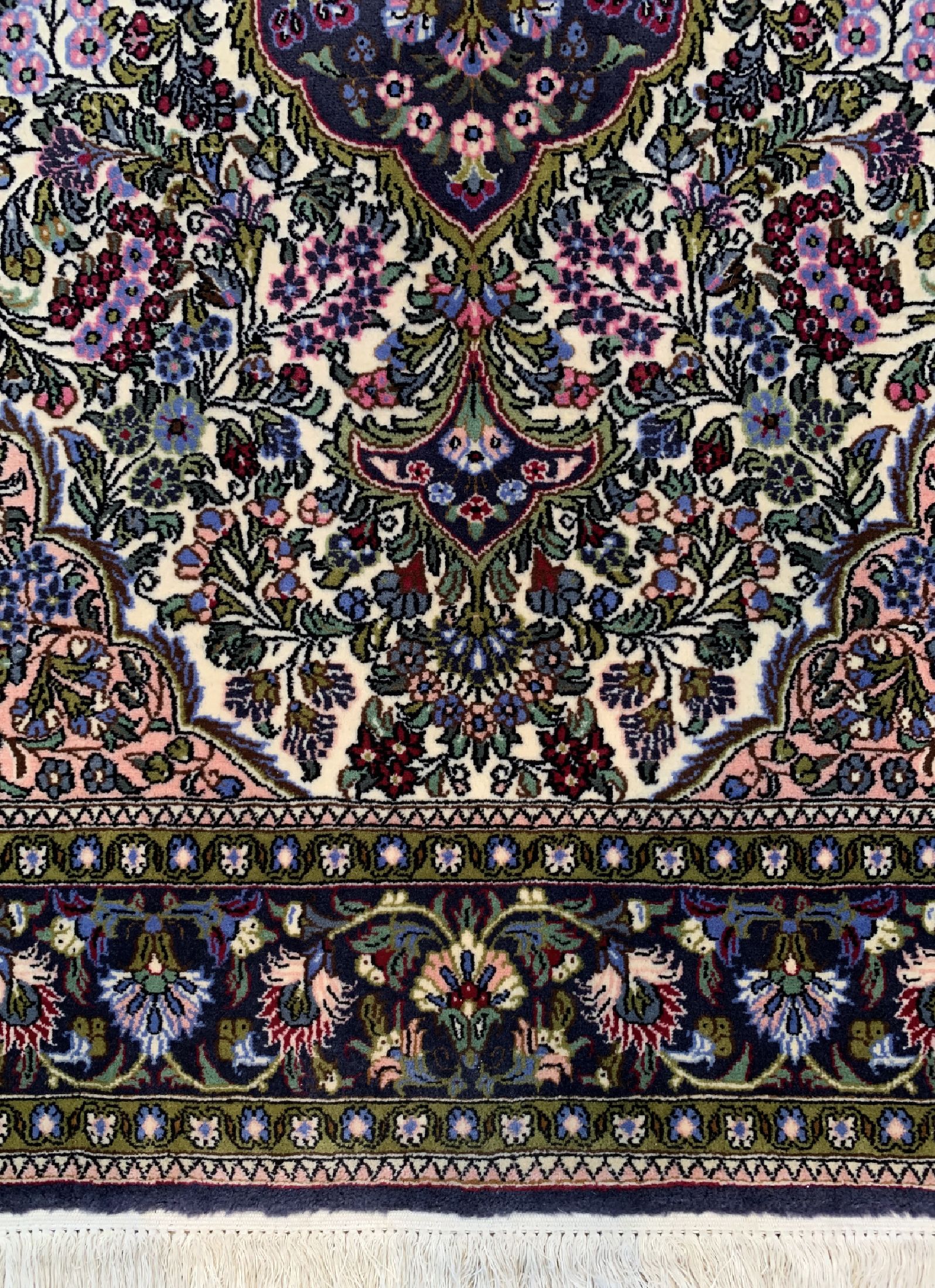 Detail b: Ghom Kork, Persien, ca. 40 Jahre, Korkwolleauf Baumwolle, ca. 200 x 130 cm, EHZ: 1-2