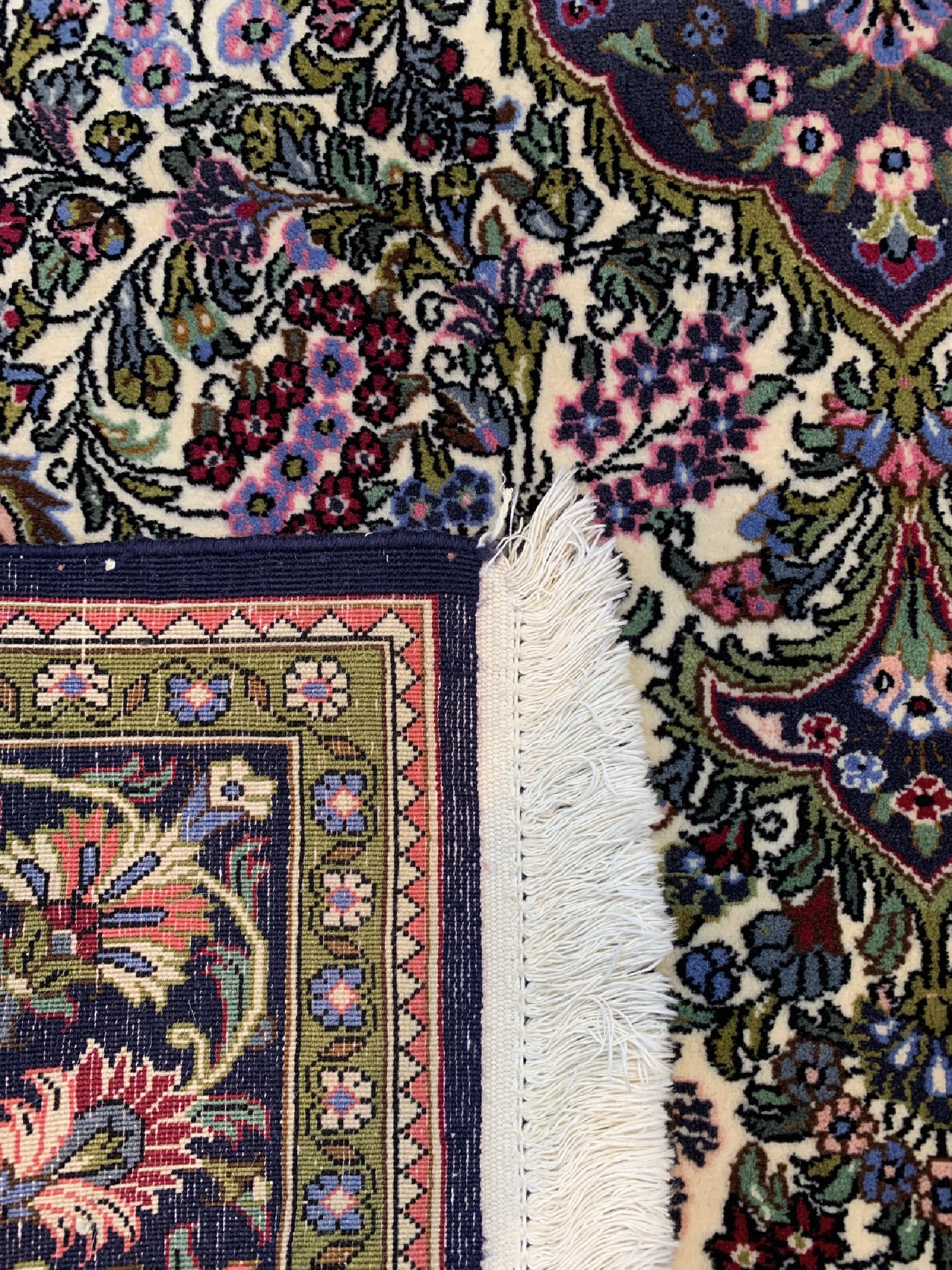 Detail d: Ghom Kork, Persien, ca. 40 Jahre, Korkwolleauf Baumwolle, ca. 200 x 130 cm, EHZ: 1-2