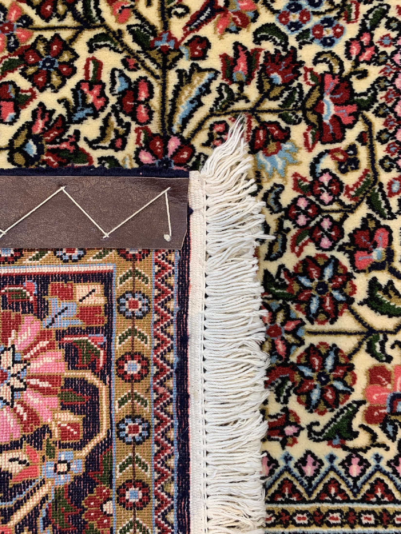 Detail d: Ghom Kork, Persien, ca. 40 Jahre, Korkwolleauf Baumwolle, ca. 227 x 145 cm, EHZ: 1-2