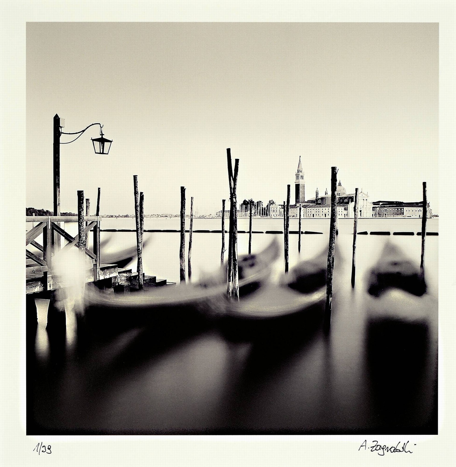 Arkadius Zagrabski, geb. 1977 Bromberg, 2 Fotografien, Fotoabzug auf Baryt, "Le Mid 8,France 2009" "San Giorgio Maggiore, Study 2, ...