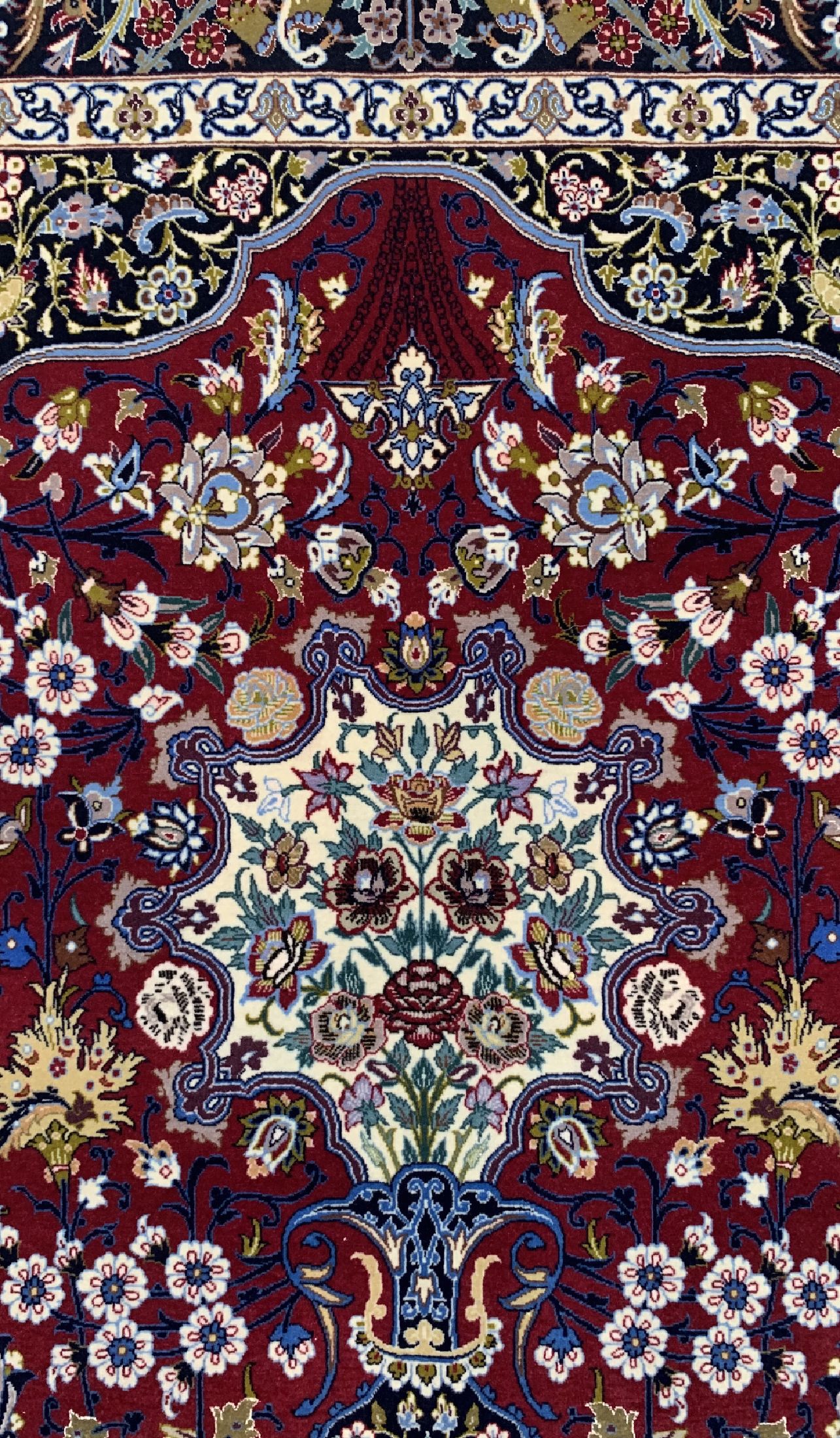 Detail d: Esfahan fein, Persien, um 1960, Korkwolle mit und auf Seide, ca. 175 x 112 cm, ca. 1,0 Mio. Kn/qm, EHZ: 1-2