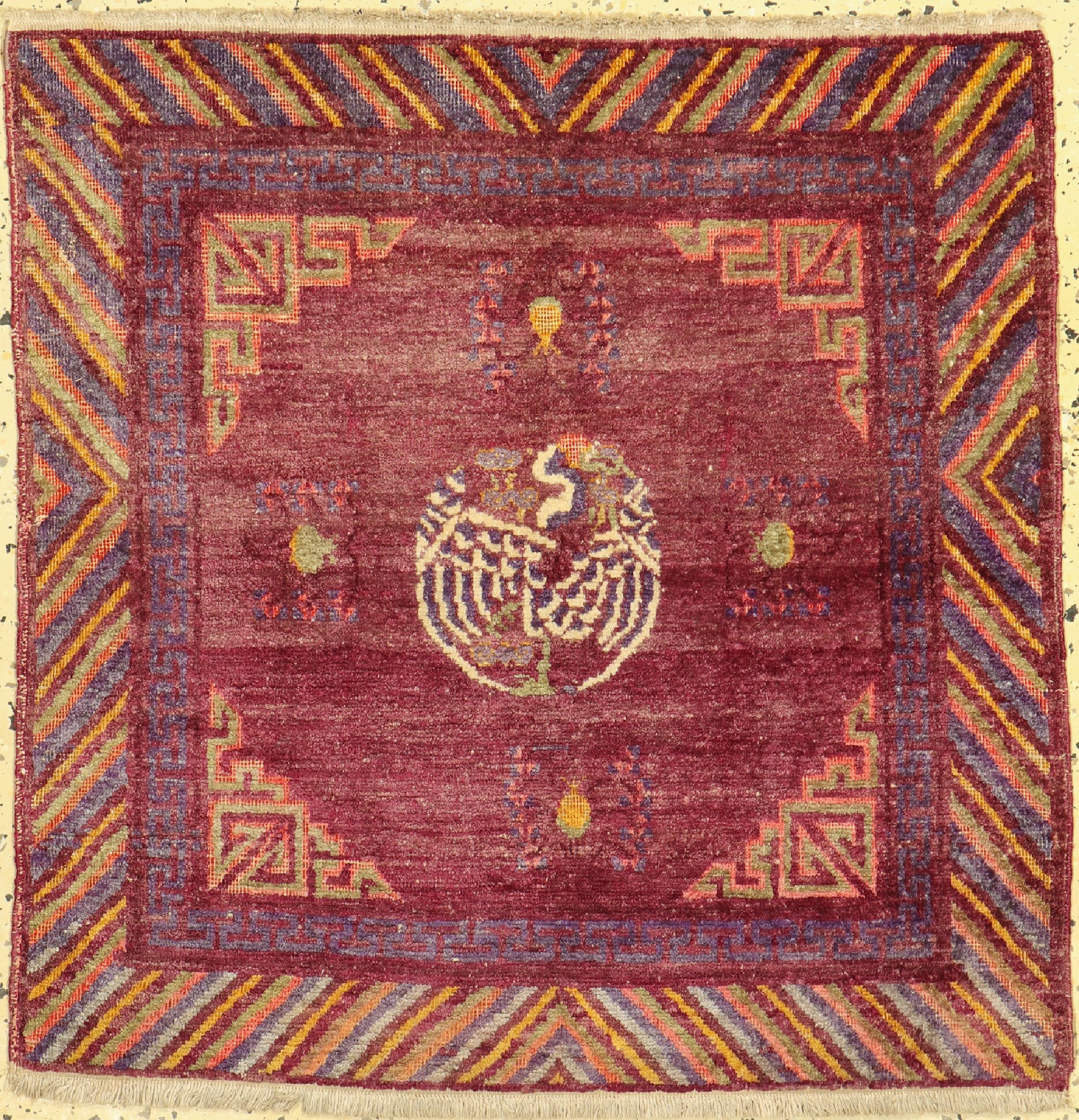 Antiker Seiden Khotan, Turkestan, 19.Jhd, Seide auf Baumwolle, ca. 86 x 86 cm, EHZ: 2-3,oxidiert
