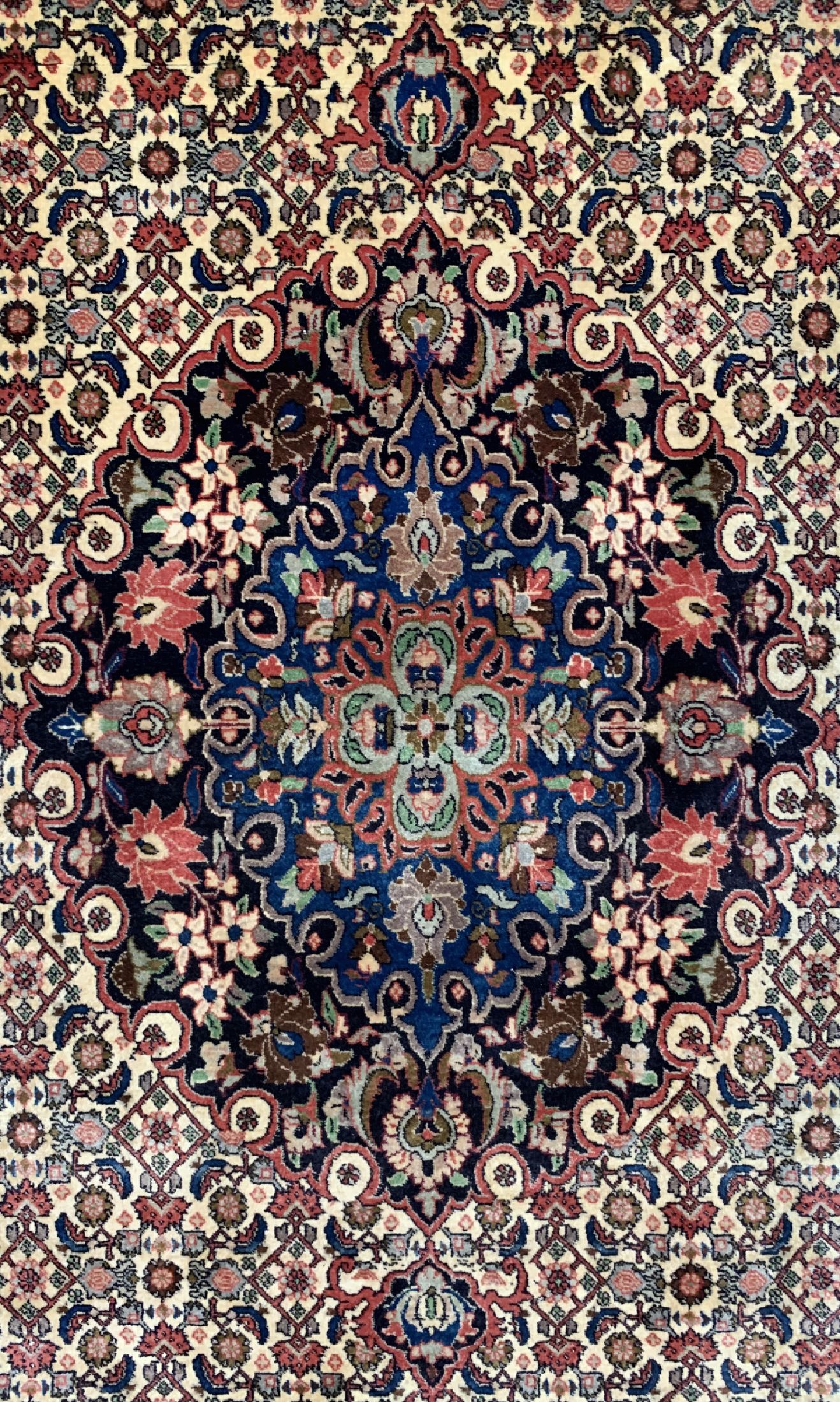 Detail c: Bidjar fein, Persien, ca. 60 Jahre, Korkwolle auf Baumwolle, ca. 295 x 255 cm, EHZ: 2