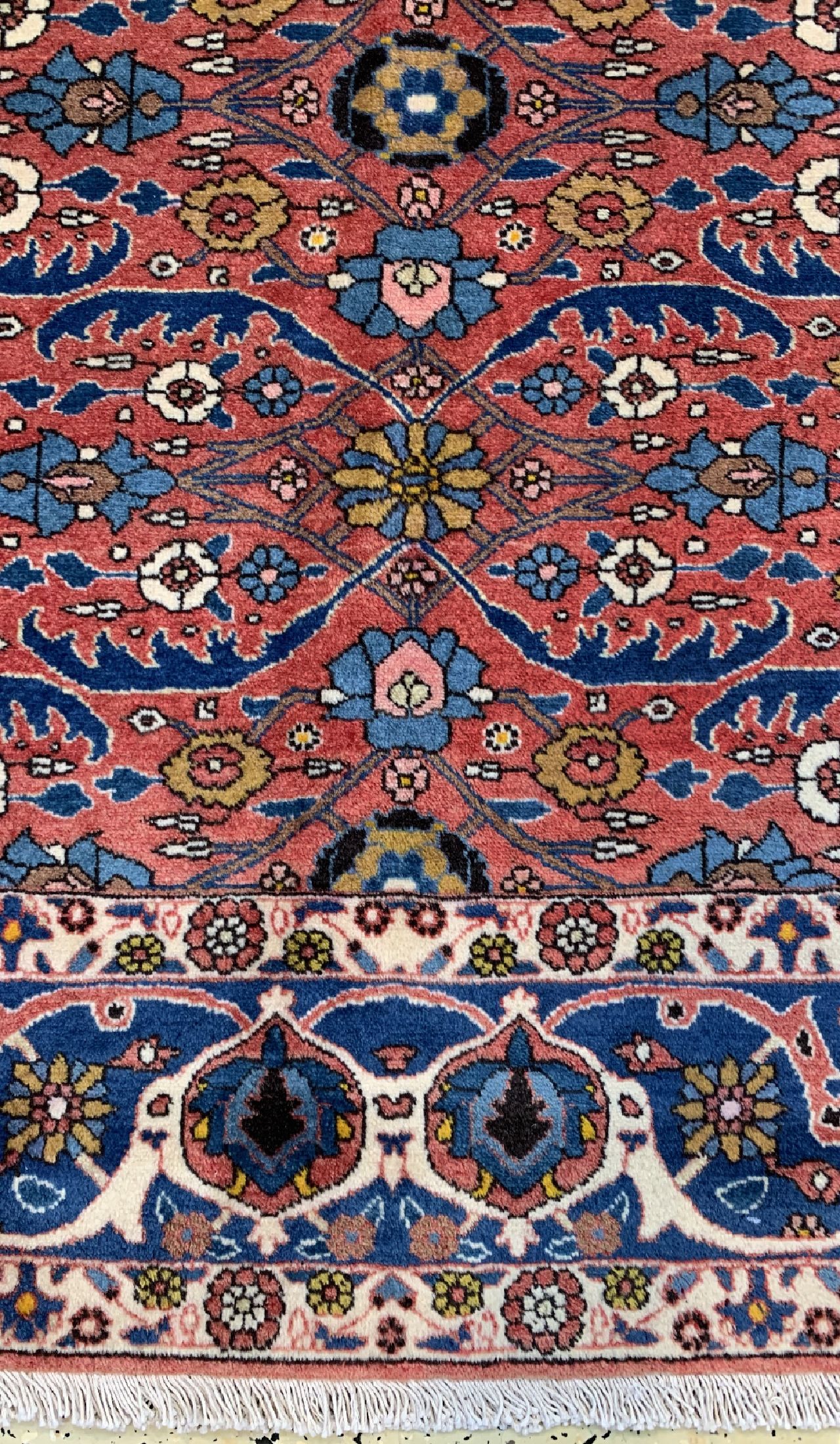 Detail b: Weramin Kork fein, Persien, ca. 50 Jahre, Korkwolle auf Baumwolle, ca. 212 x 152 cm, EHZ: 2