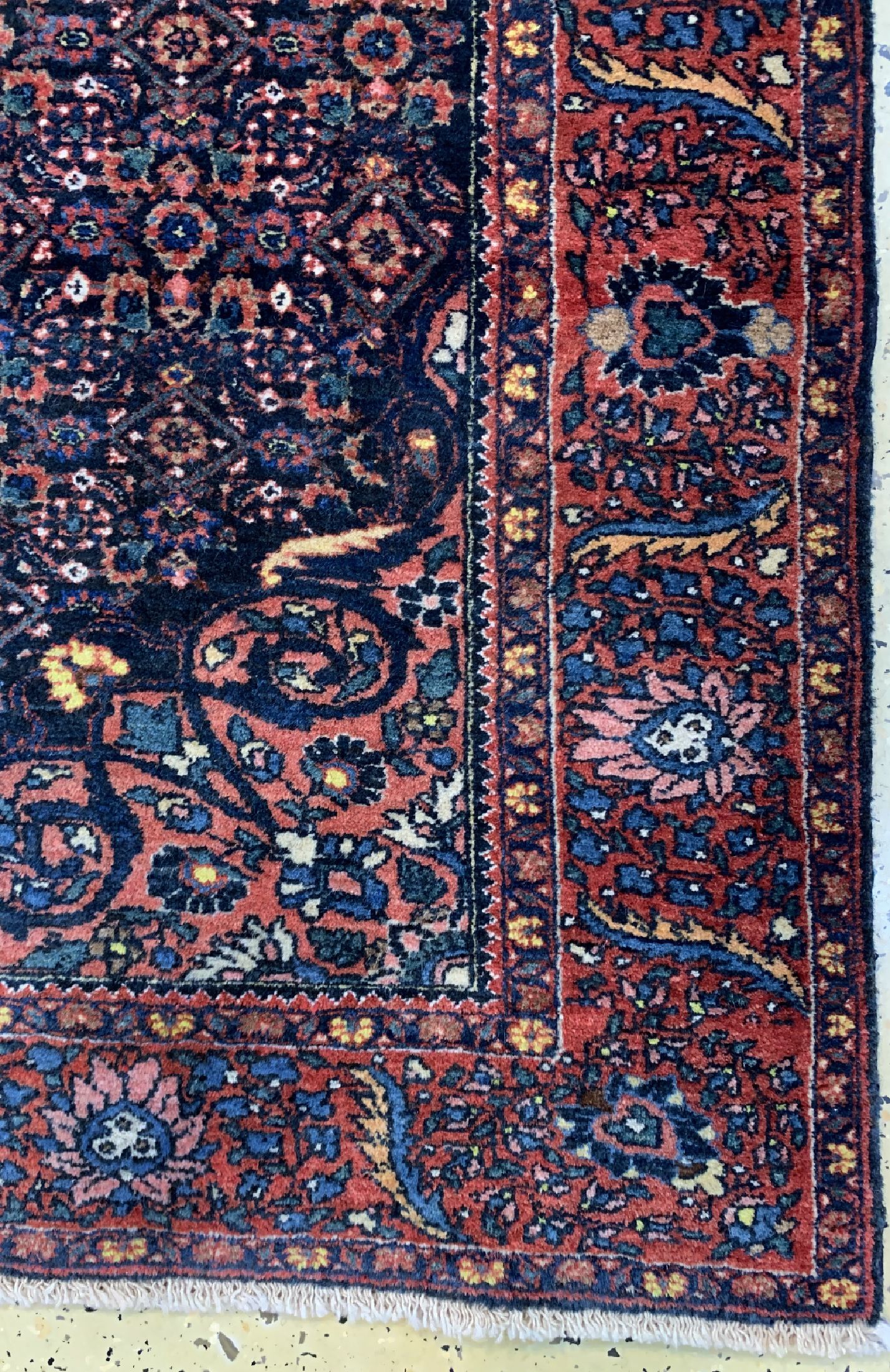 Detail a: Bidjar alt, Persien, um 1940, Wolle auf Baumwolle, ca. 203 x 130 cm, EHZ: 2, (minimaleMottenfraß am Eck)