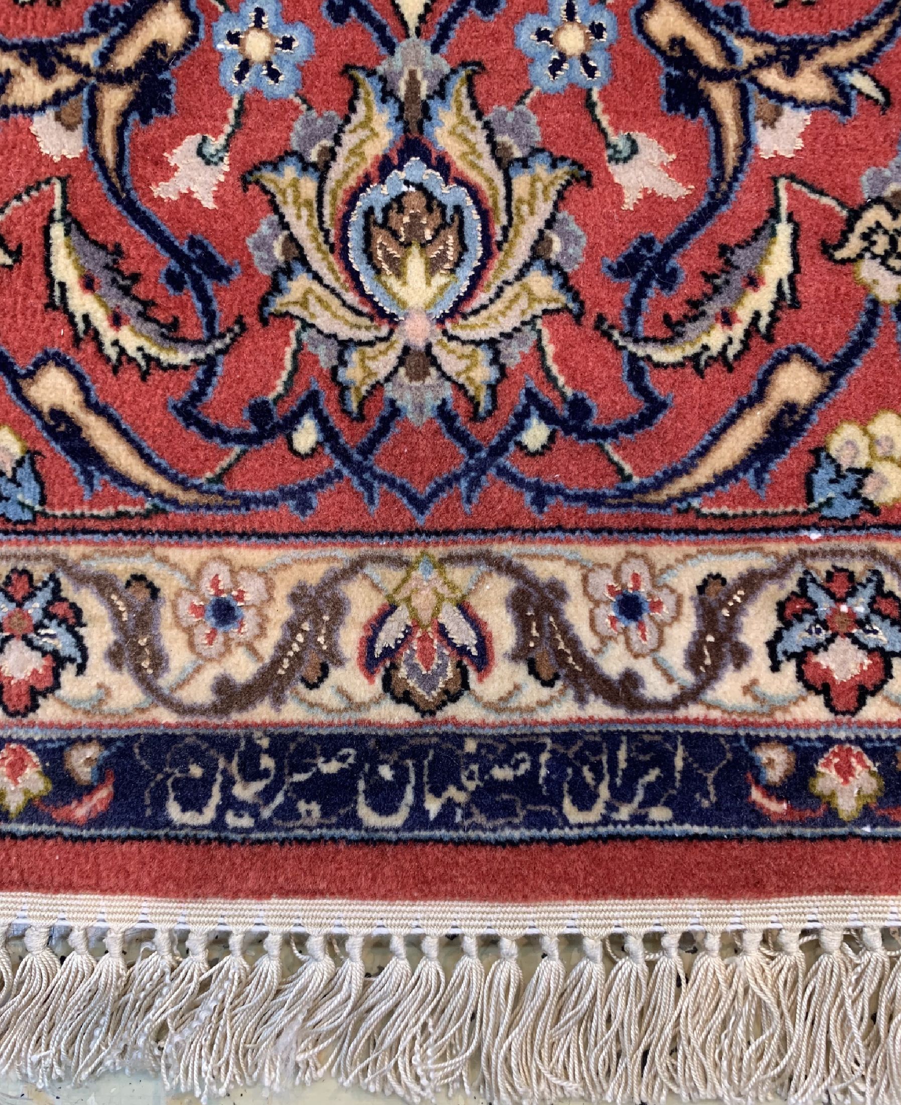 Detail d: Esfahan fein Persien, signiert(Seyrafian), ca. 50 Jahre, Korkwolle mit und auf Seide, ca.235 x 160 cm, EHZ: 1-2
