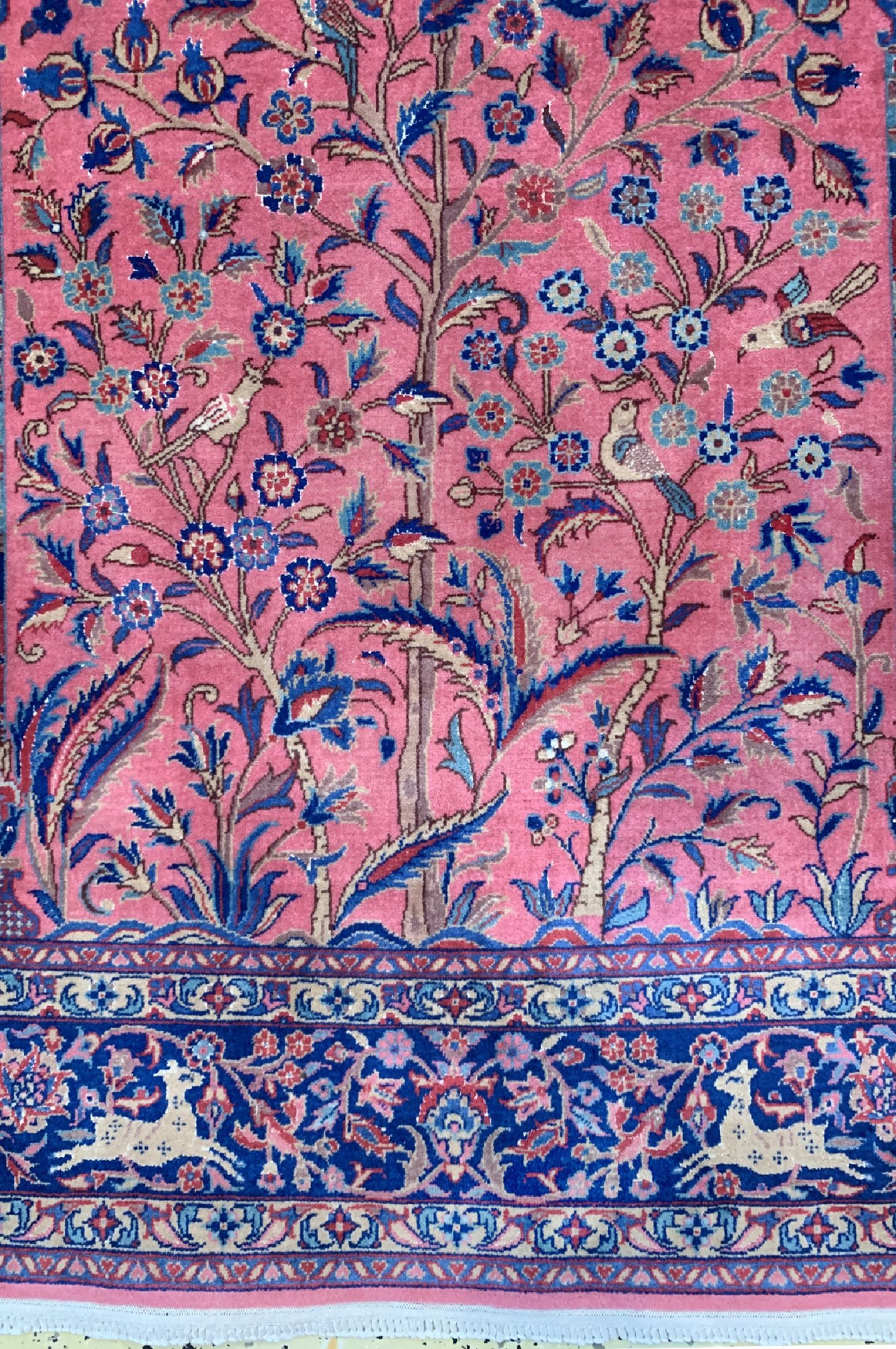 Detail b: Keschan Kork fein, China, ca. 40 Jahre, Korkwolle mit Seide, ca. 187 x 127 cm, EHZ: 2