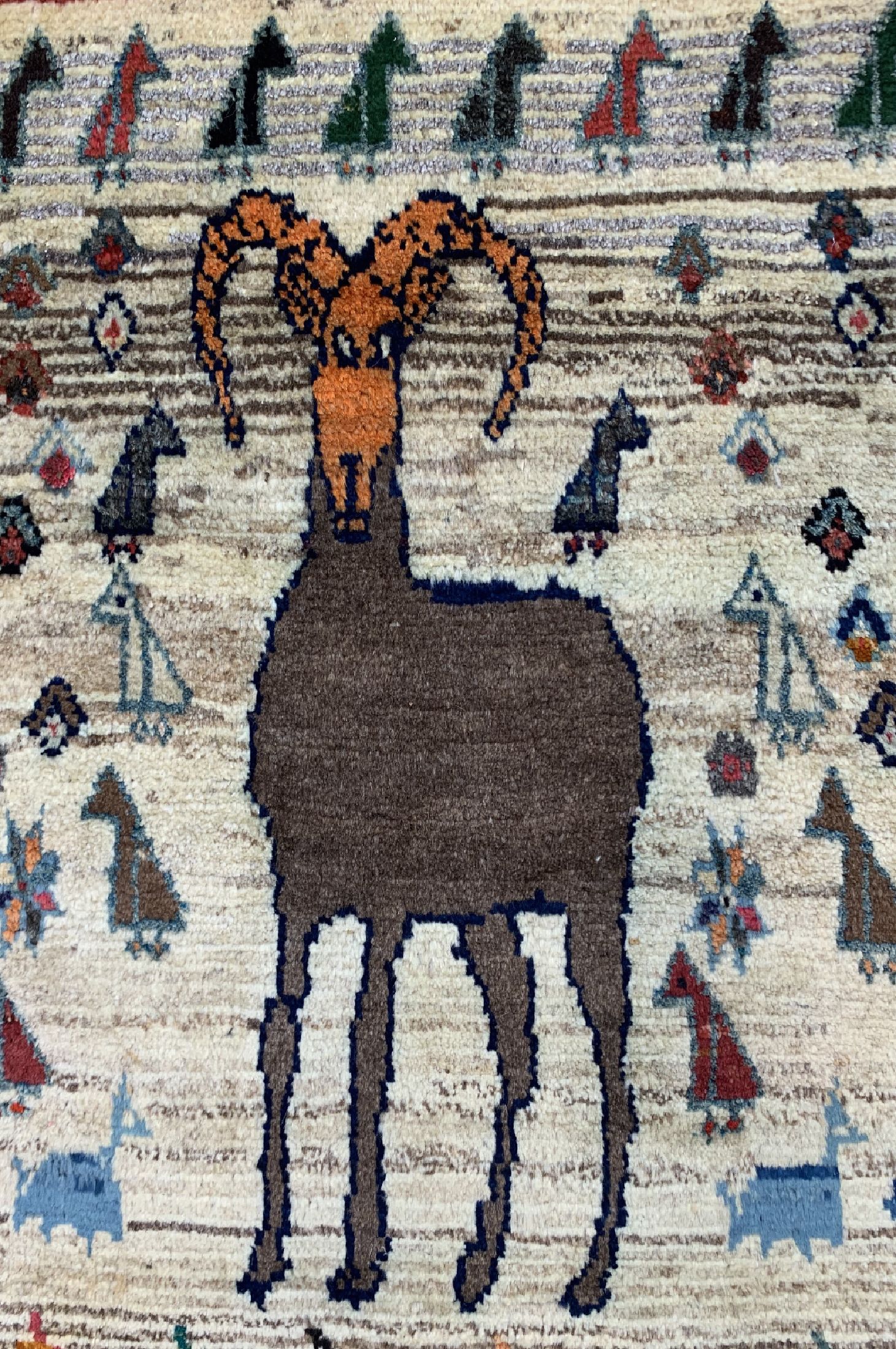 Detail c: Gabbeh alt, Persien, ca. 60 Jahre, Wolle auf Wolle, ca. 135 x 75 cm, EHZ: 2
