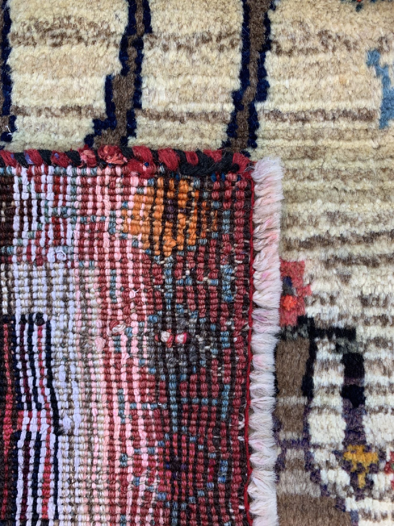 Detail d: Gabbeh alt, Persien, ca. 60 Jahre, Wolle auf Wolle, ca. 135 x 75 cm, EHZ: 2
