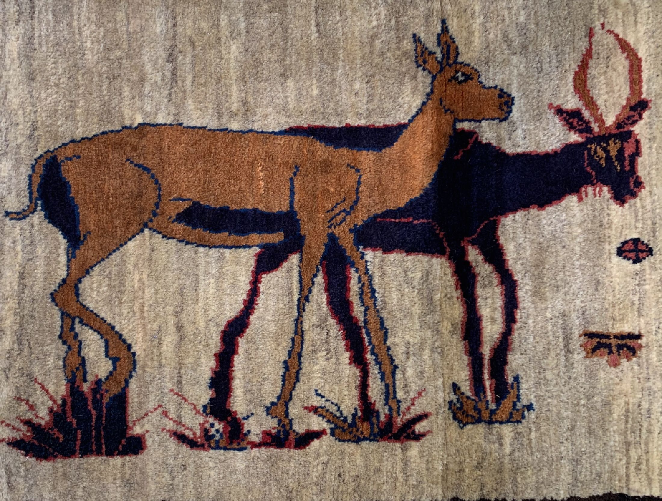 Detail a: Gabbeh alt, Persien, ca. 60 Jahre, Wolle auf Wolle, ca. 133 x 78 cm, EHZ: 2