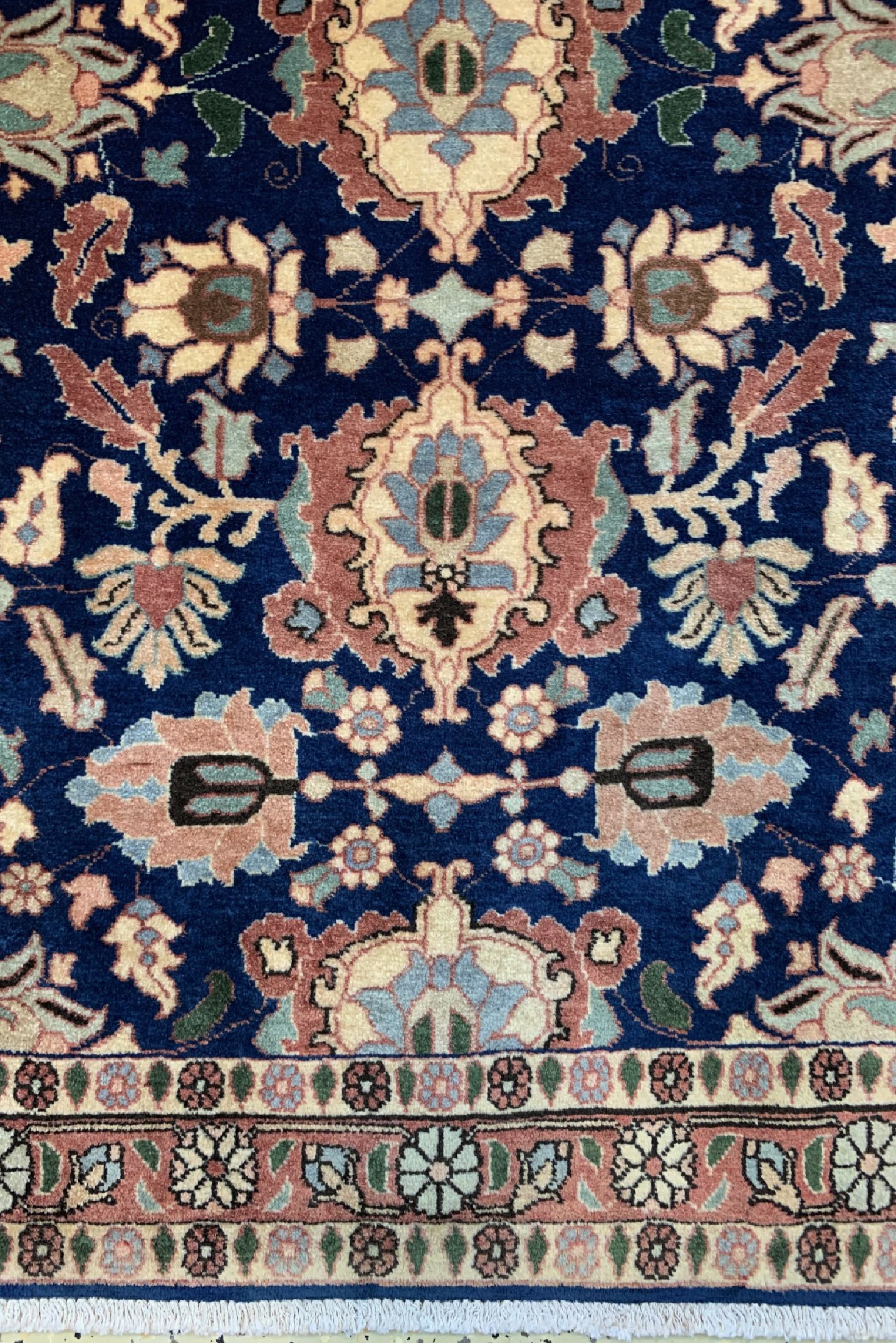 Detail b: Weramin Kork fein, Persien, ca. 40 Jahre, Korkwolle auf Baumwolle, ca. 147 x 110 cm, EHZ: 2