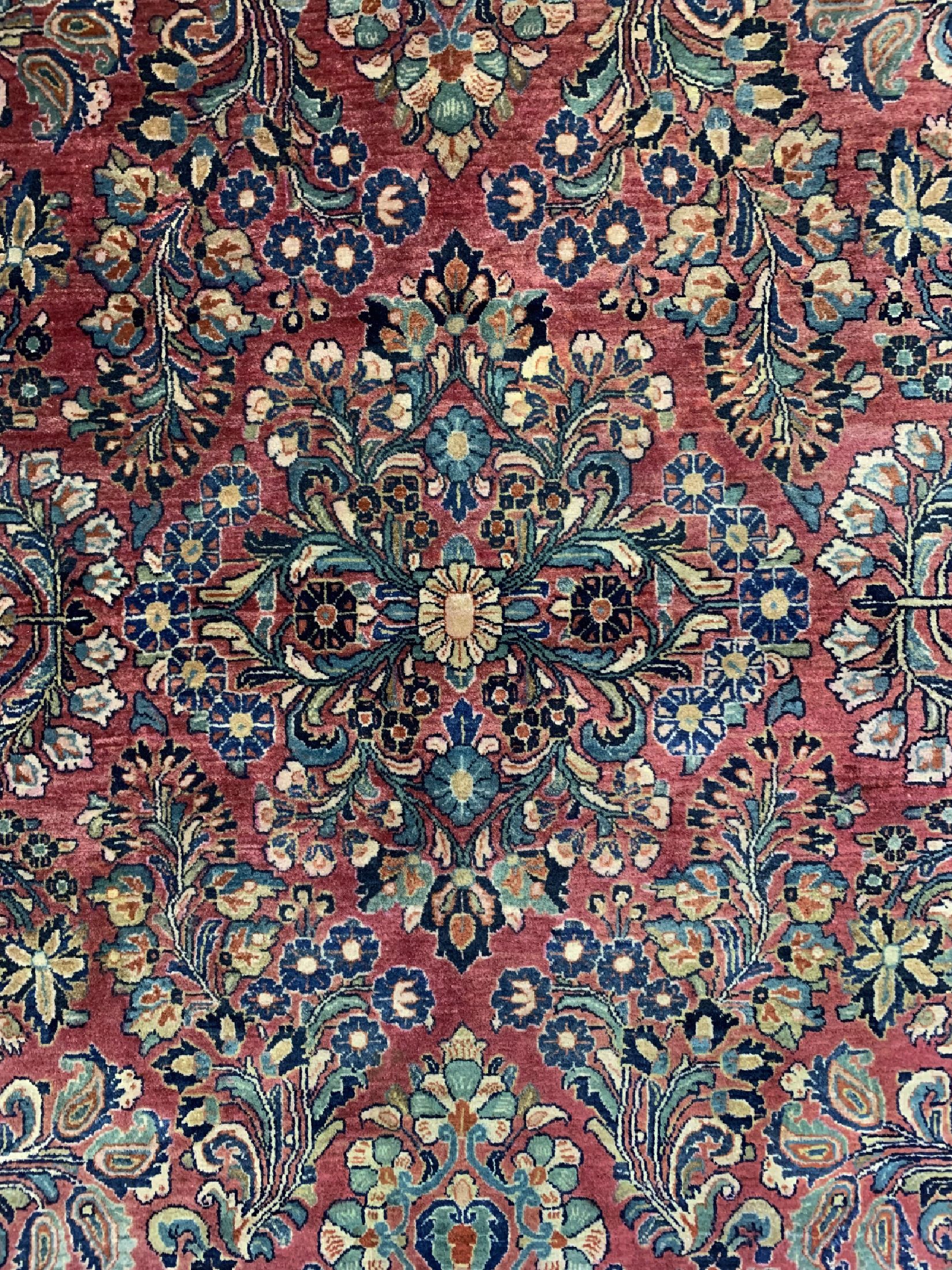 Detail c: Us Re-Import Sarogh, Persien, um 1930/1940,Korkwolle auf Baumwolle, ca. 430 x 320 cm, EHZ: 2