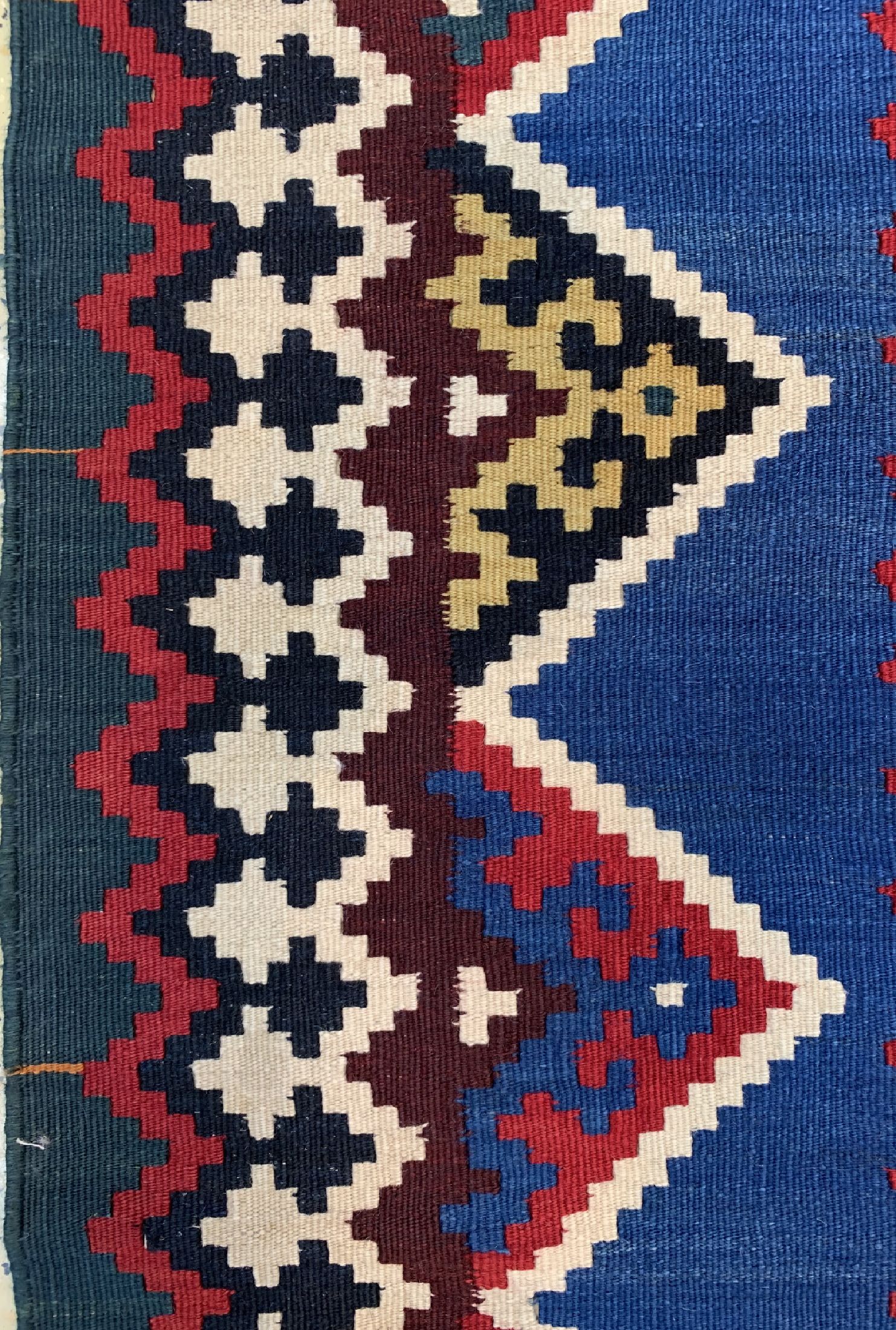 Detail c: Ghaschgai Kelim, Persien, um 1920/1930, Wolle auf Wolle, ca. 237 x 148 cm, EHZ: 2