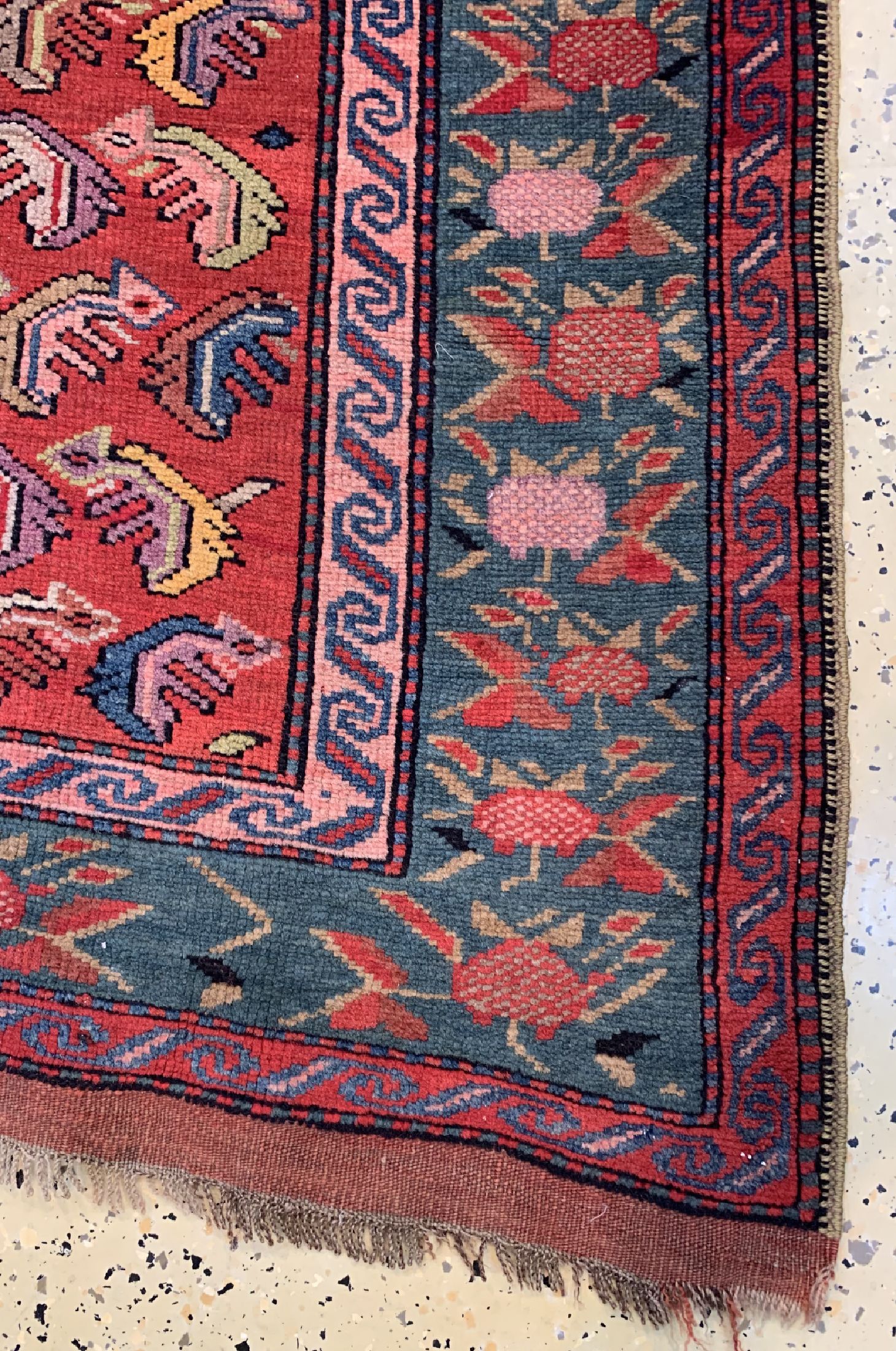 Detail a: Karabagh antik, Kaukasus, um 1900, Wolle auf Wolle, ca. 200 x 122 cm, EHZ: 3(verzogen)