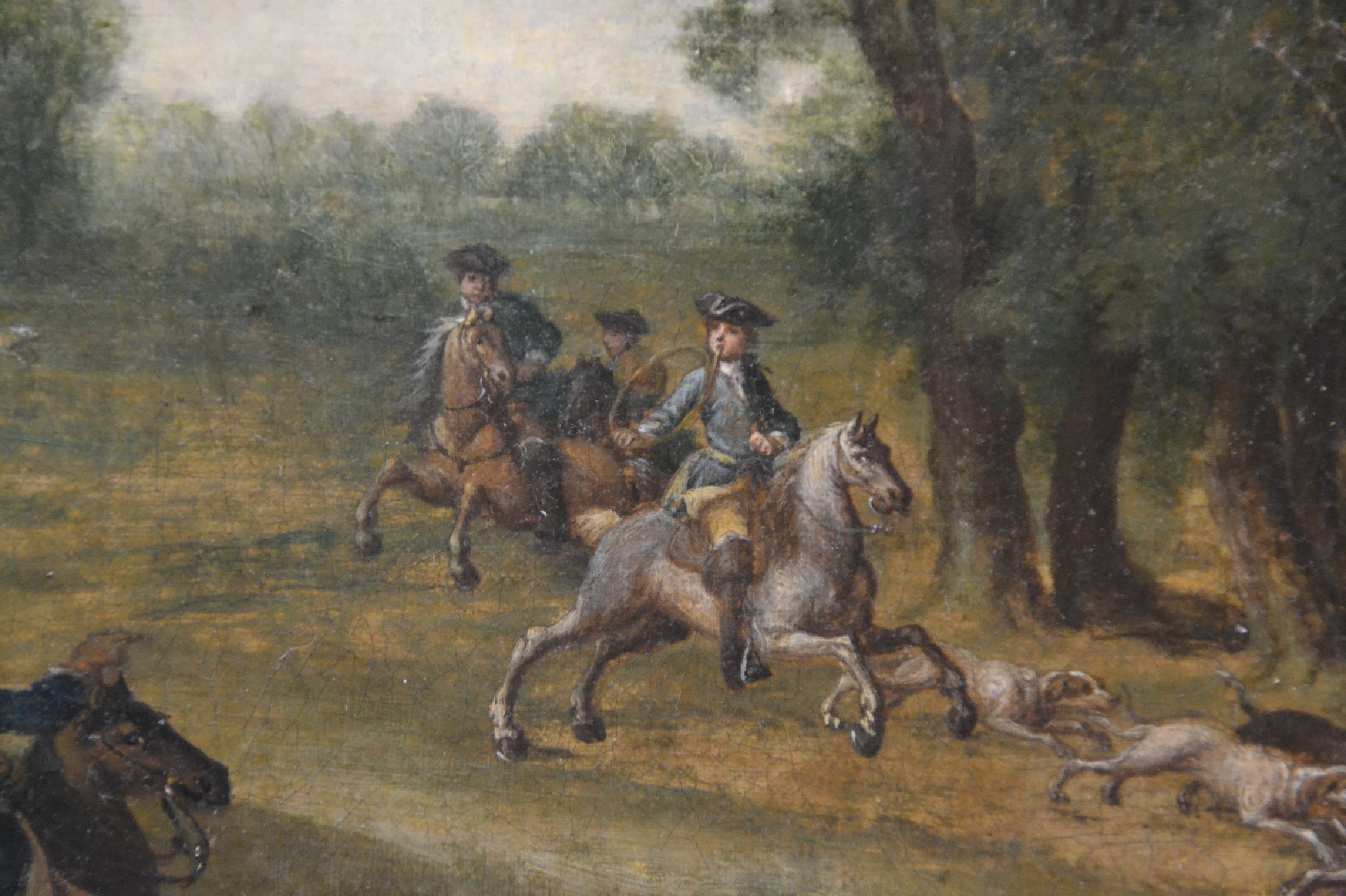 Detail b: Zuschreibung: Johann Tobias Sonntag, 1716-1774 Darmstadt, ebene Landschaft mit Parforcejagd auf einen Hirsch, Öl/Lwd, restauriert, doubliert, verso ...