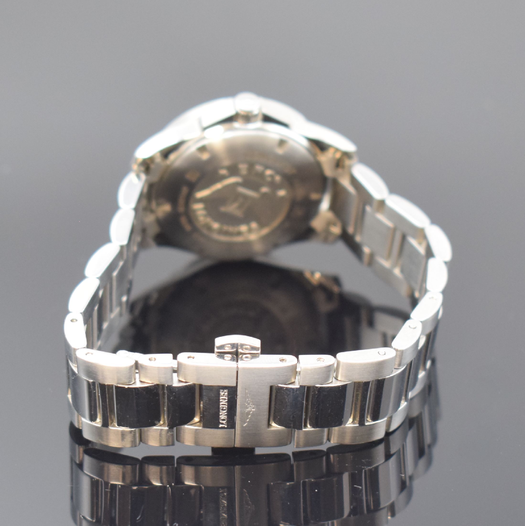 Detail b: LONGINES Conquest Damenarmbanduhr in Stahl Referenz L3.277.4, Schweiz um 2010, quarz, Boden u. Krone verschr., orig. Gliederband m. dopp. Faltschl., ...