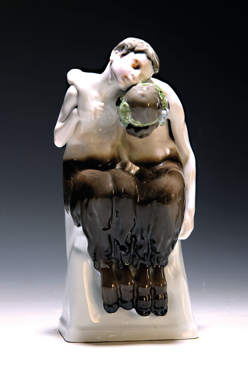 Porzellangruppe, Rosenthal, 20/30er Jahre, Entwurf A. Caasmann, Unterglasurbemalung, signiert, H. 25 cm