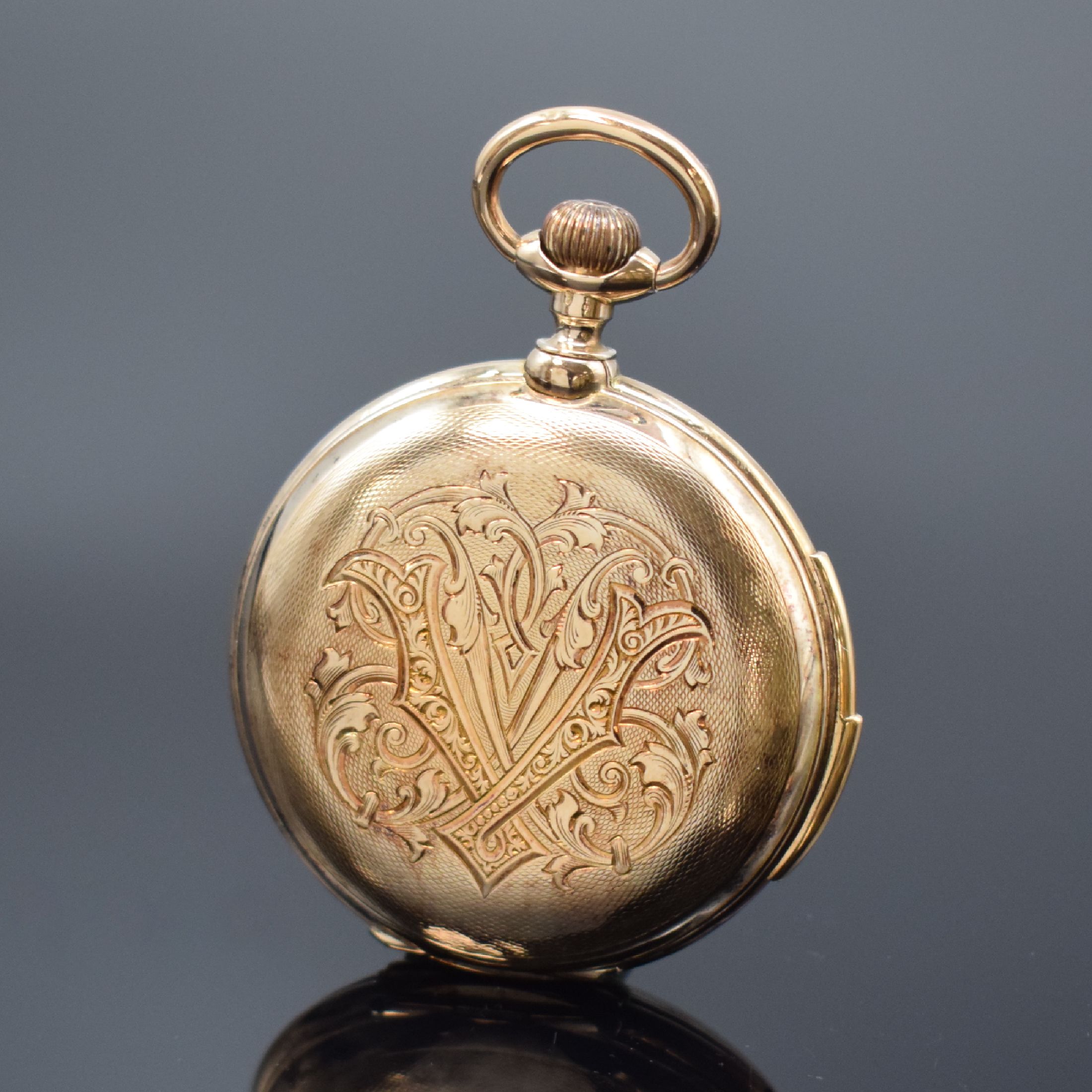 Detail b: LeCoultre & Co. Savonette in RoseG 750/000 mit 1/4-Stunden-Repetition, Schweiz um 1900, 3-Deckel Goldgeh. m. a-goutte Schlüssen, Sprungdeckel m. ...