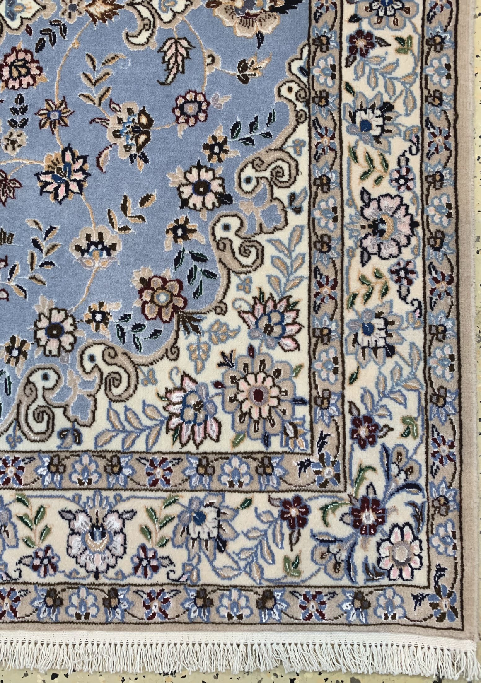Detail a: Nain fein(6 La), Persien, ca. 30 Jahre, Korkwolle mit Seide, ca. 105 x 105 cm, EHZ: 1-2