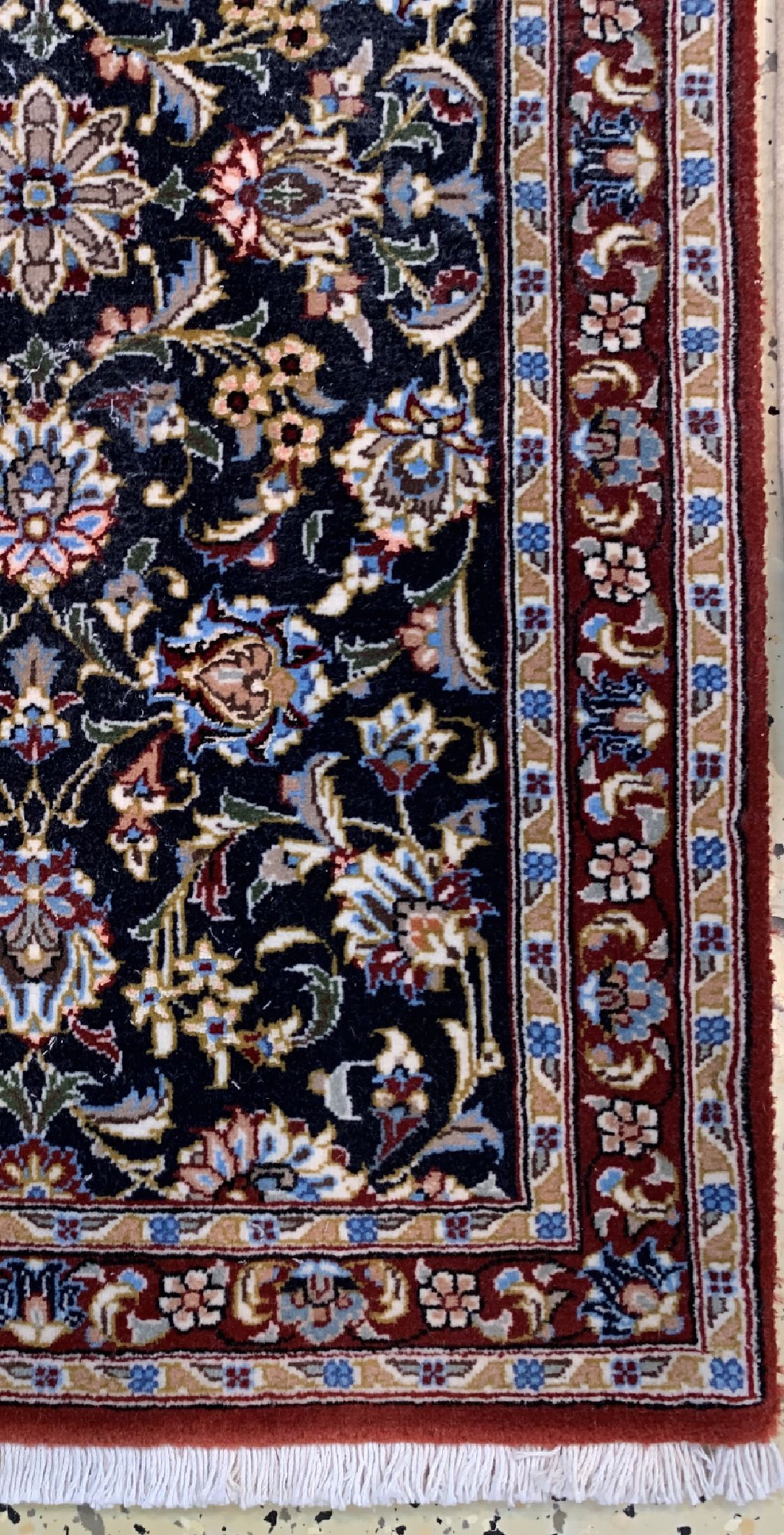 Detail d: 2 Lots Ghom Kork, Persien, ca. 40 Jahre, Korkwolle auf Baumwolle, ca. 198 x 68 cm, EHZ: 2(Mottenfraß am Rand), ca. 150 x 52 cm, EHZ: 1-2.