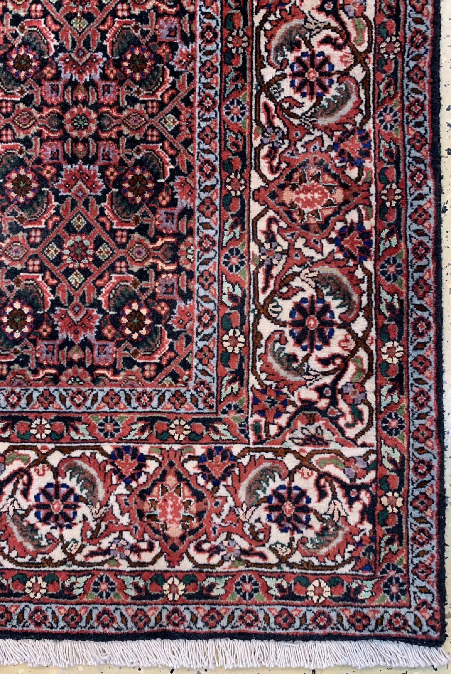 Detail a: Bidjar Kork fein, Persien, ca. 40 Jahre, Korkwolle mit Seide, ca. 241 x 168 cm, EHZ: 1-2,(verschmutzt)