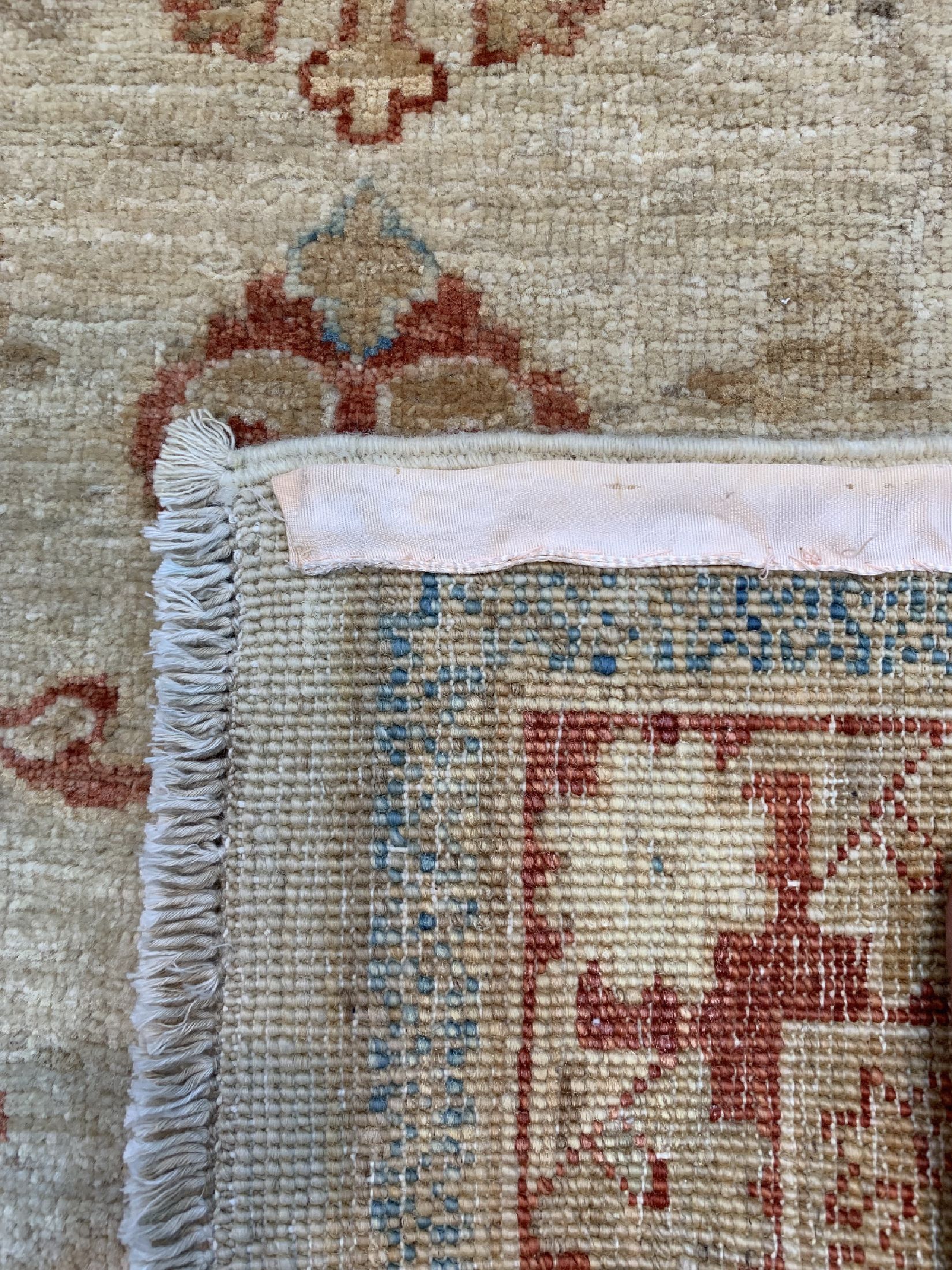 Detail g: 3 Lots Sigler, Pakistan, ca. 30 Jahre, Wolle auf Baumwolle, ca. 150 x 100 cm, & ca. 96 x 62 cm, EHZ: 2
