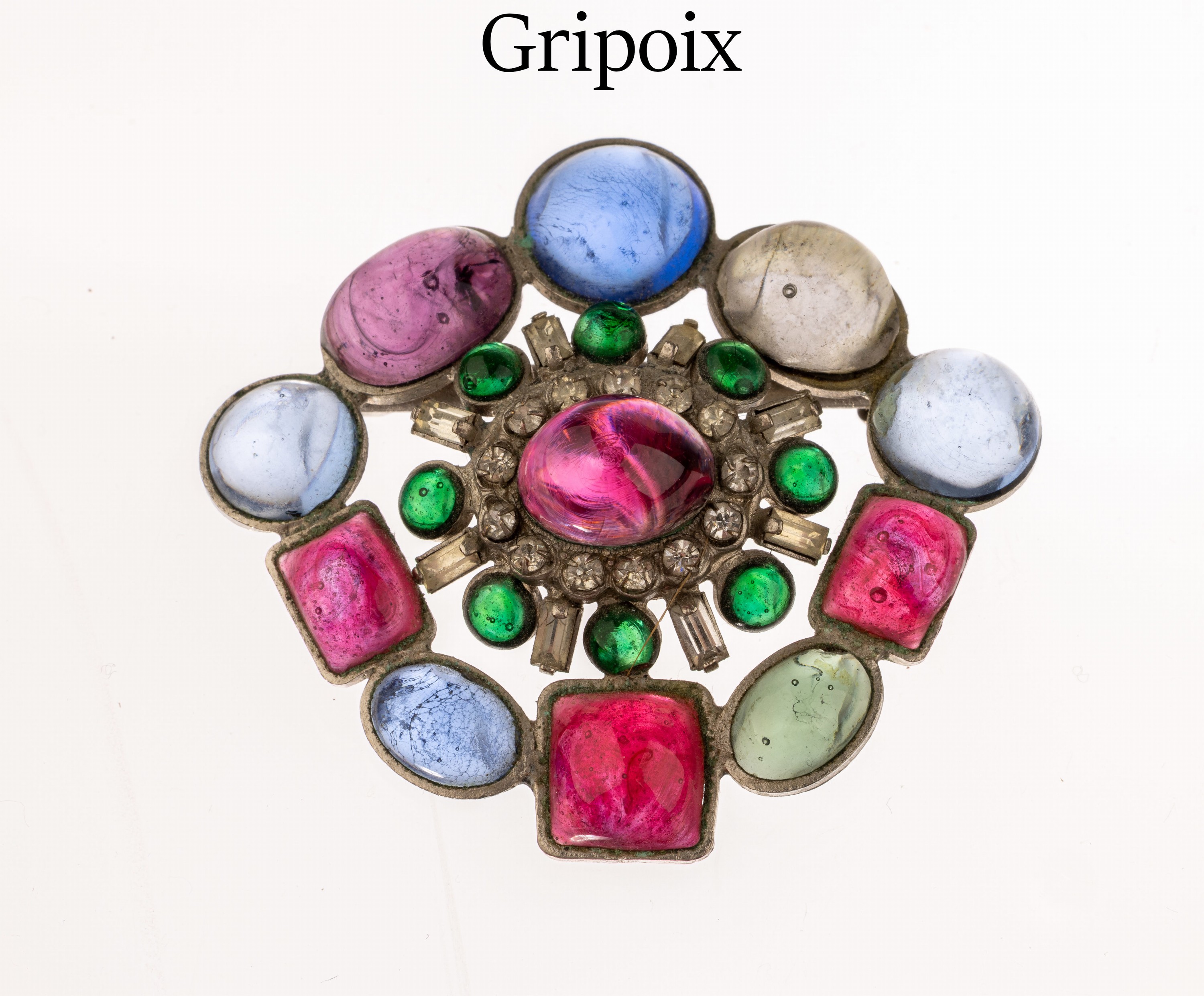 Brosche mit Pate-de-Verre, Frankreich, Gripoix 1930er Jahre, Metall, abstrakt florales Design, eingetropftes Pate- de-Verre in versch. Farben, ...