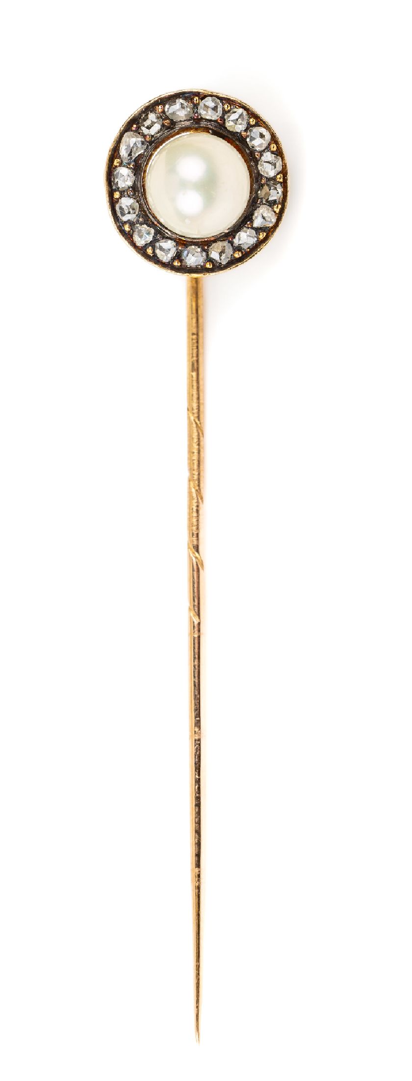14 kt Gold Diamant-Perl-Krawattennadel, um 1900, GG 585/000, runder Kopf, mittig Perle, D. ca. 7.3 mm, umgeben von 16 Diamantrosen zus. ca. 0.30 ct, ...