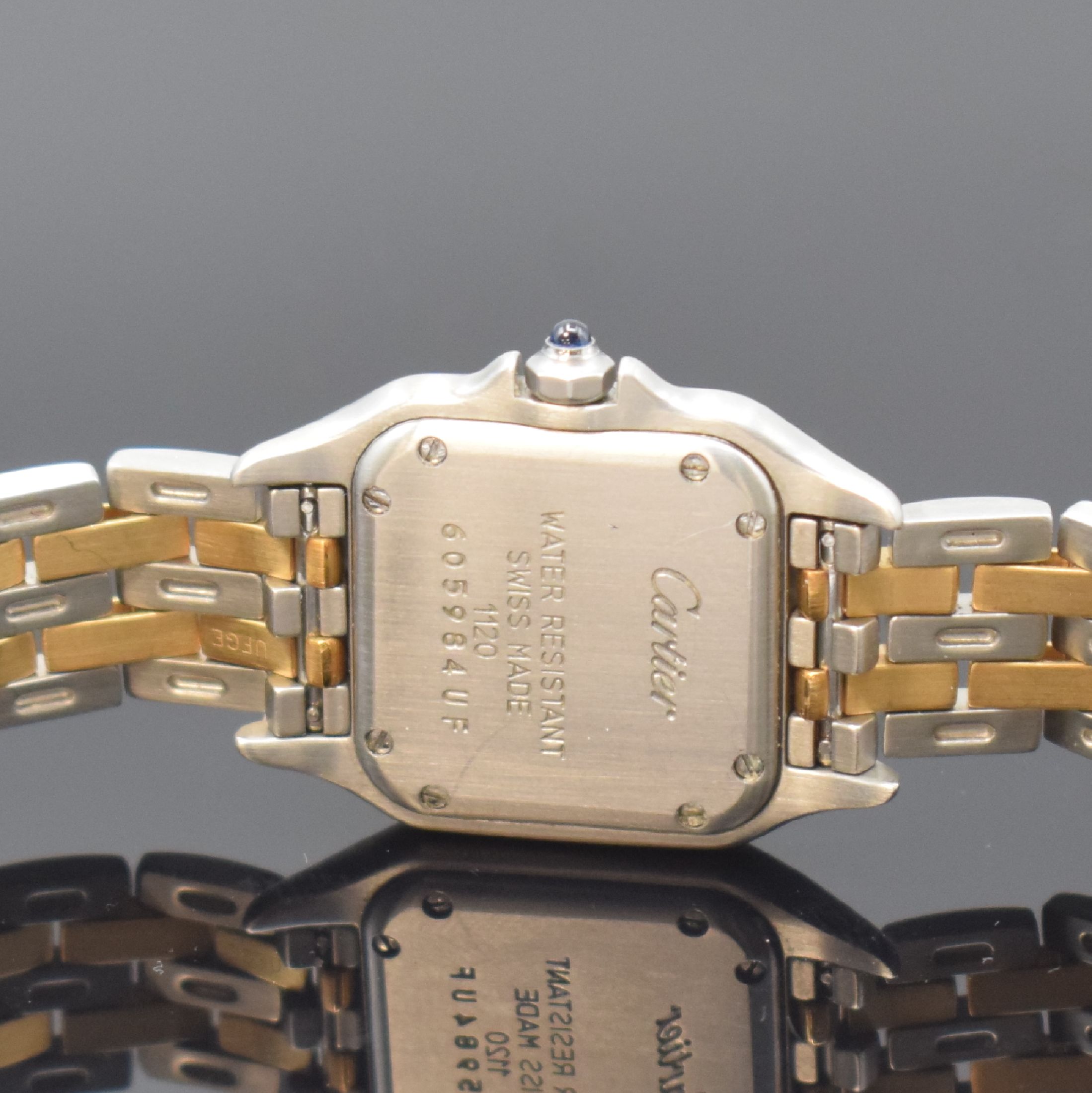 Detail d: CARTIER Panthere Damenarmbanduhr in Stahl/Gold Referenz 1120, Schweiz um 1990, quarz, Boden 8-fach verschr., Schmuckkrone, orig. Gliederband m. dopp. ...
