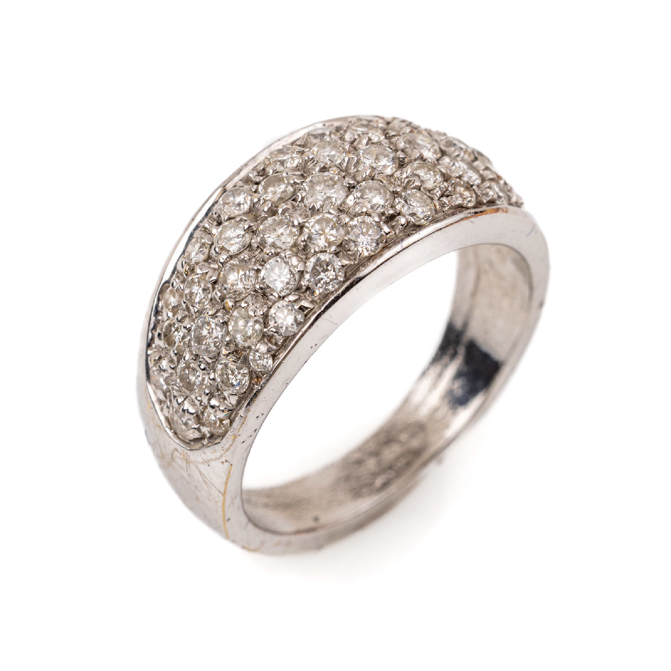 18 kt Gold Brillant Ring, WG 750/000, gepr., 50 Brillanten zus. ca. 1.20 ct Weiß/p1,RW 53, ca. 7.5 g