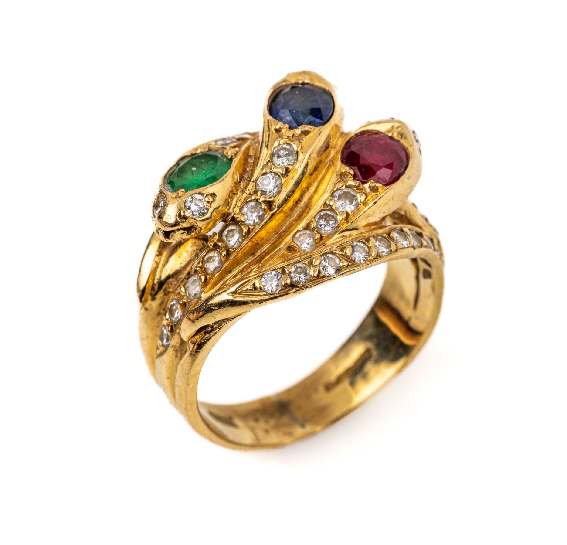 18 kt Gold Saphir-Rubin-Smaragd Brillant Ring, GG 750/000, 3 Schlangen, Köpfe bes. mit ovalfacett. Saphir ca. 0.50 ct, ovalfacett. Smaragd ca. 0.50 ...