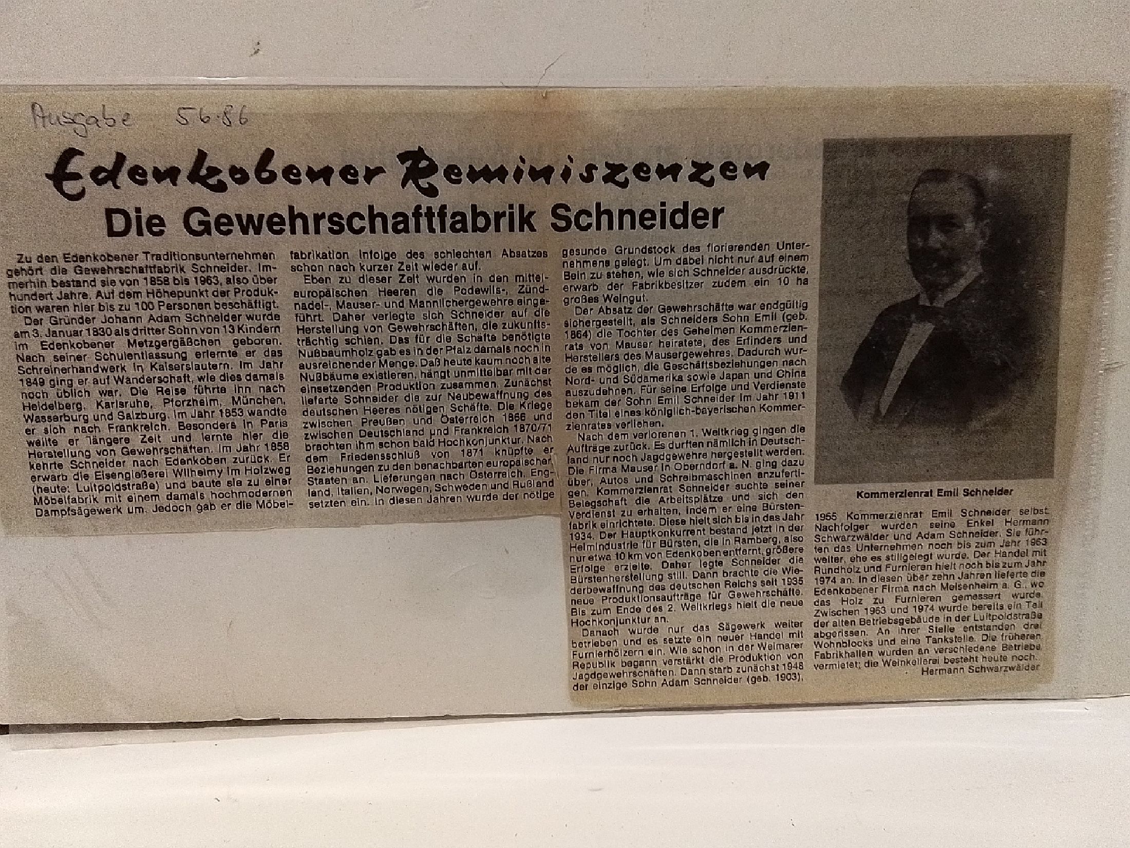 Detail a: Konvolut zur Familienhistorie des Emil Schneider (1864-1934) aus Edenkoben, Porträtdes Kommerzienrates Emil Schneider (1864-1955), Öl/Lwd, ...