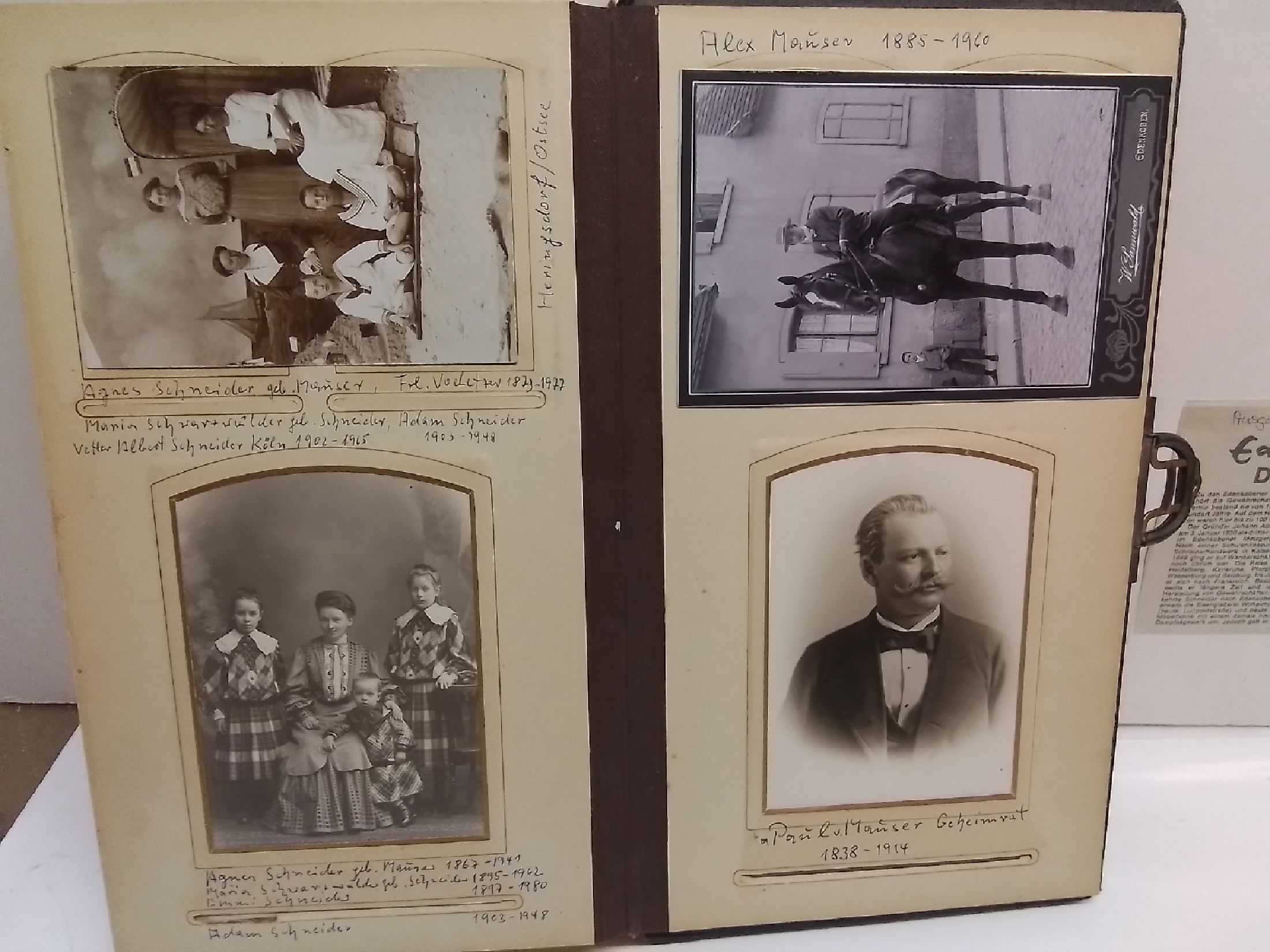 Detail b: Konvolut zur Familienhistorie des Emil Schneider (1864-1934) aus Edenkoben, Porträtdes Kommerzienrates Emil Schneider (1864-1955), Öl/Lwd, ...