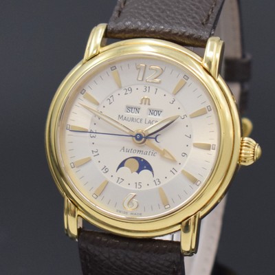 26680820a - MAURICE LACROIX 18k yellow gold gents wristwatch from the Masterpiece series model Phase de Lune reference MP 6427, self winding, leather strap with original 18k yellow gold buckle, on both sides glazed, case back 6- times screwed, silvered duoton-dial with raised indices, display of hours, minutes, sweep seconds, day, date, month & moon phase, correction at the sides in case inserted, diameter approx. 38 mm, condition 2