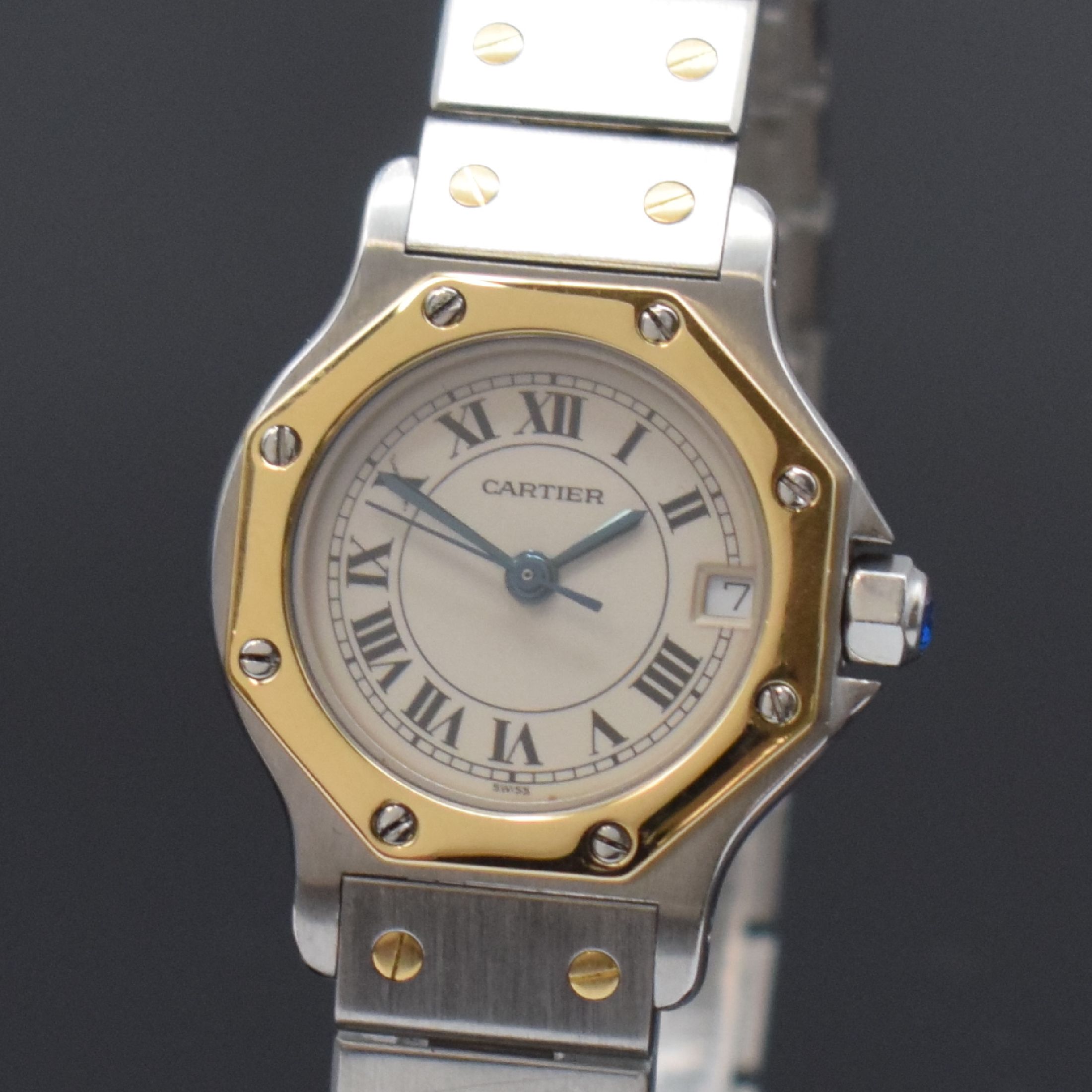 Detail a: CARTIER Damenarmbanduhr Santos Ronde Referenz 187903, Schweiz um 1995, Edelstahl/Gold kombiniert inkl. Gliederband m. dopp. Faltschl., quarz, Boden ...
