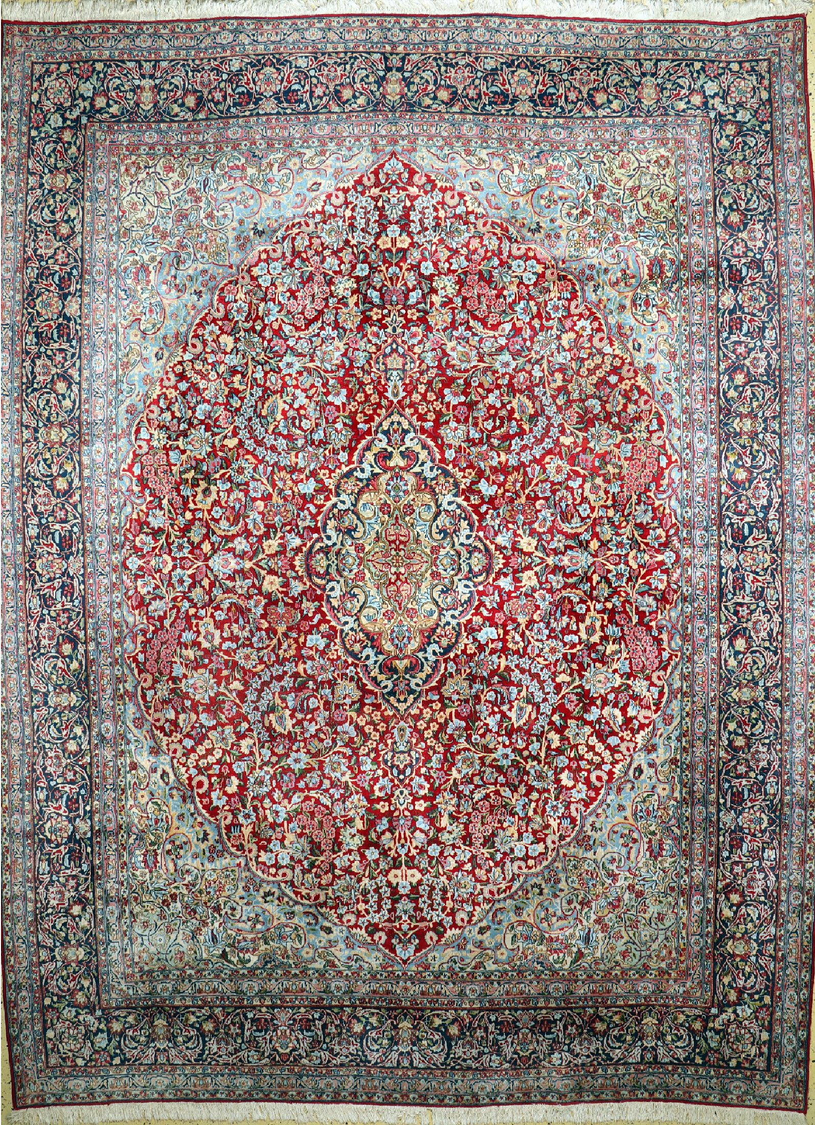 Kerman, Persien, um 1940/50, Wolle auf Baumwolle, ca. 402 x 302 cm, EHZ: 3