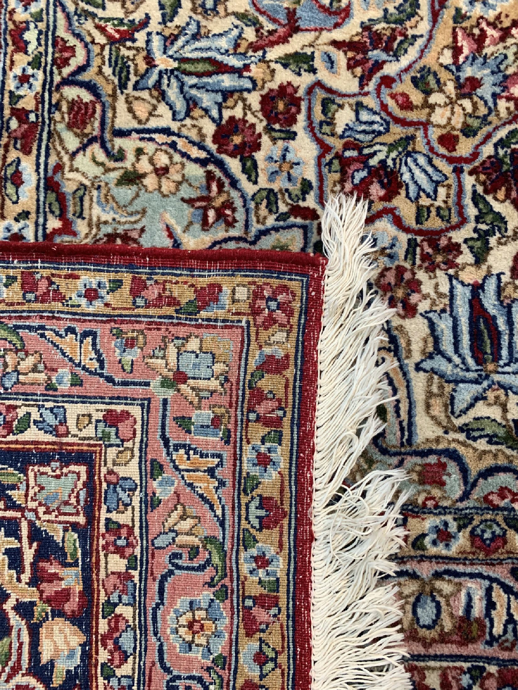 Detail d: Kerman, Persien, um 1940/50, Wolle auf Baumwolle, ca. 402 x 302 cm, EHZ: 3
