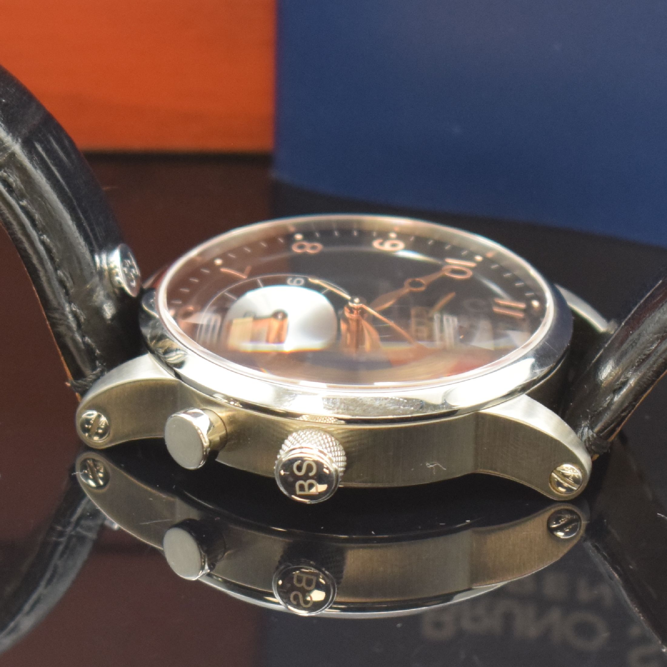 Detail c: BRUNO SÖHNLE Milano GMT Herrenarmbanduhr in Stahl Referenz 1043/1044, Schweiz verk. lt. beil. Pap. 12/2009, quarz, Boden u. Krone verschr., orig. ...