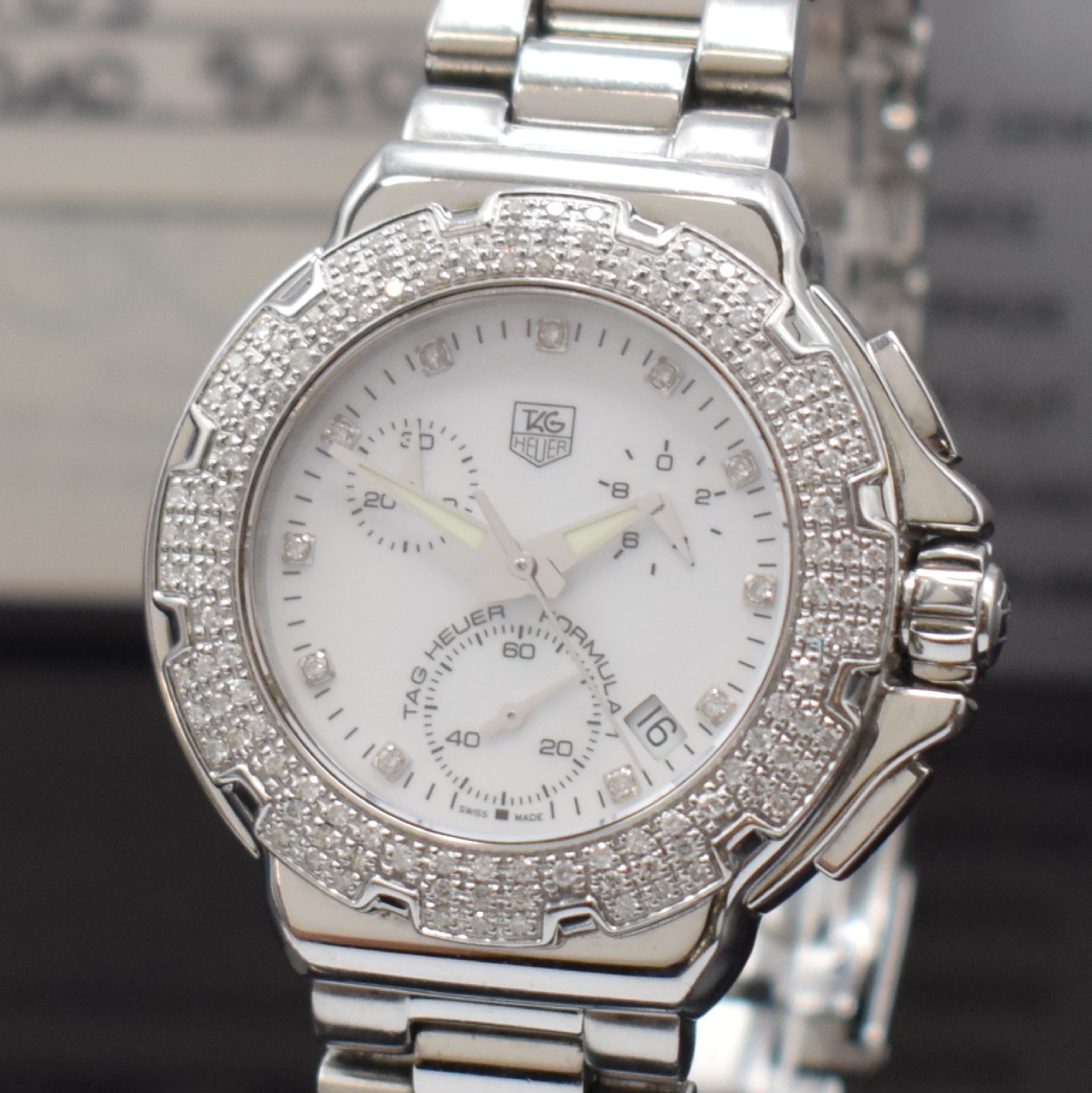 Detail a: TAG HEUER Formula 1 Lady Damenarmbanduhr mit Chronograph Referenz CAC1310, quarz, Schweiz verk. lt. beil. Gar.-Karte 10/2010, verschr. ...