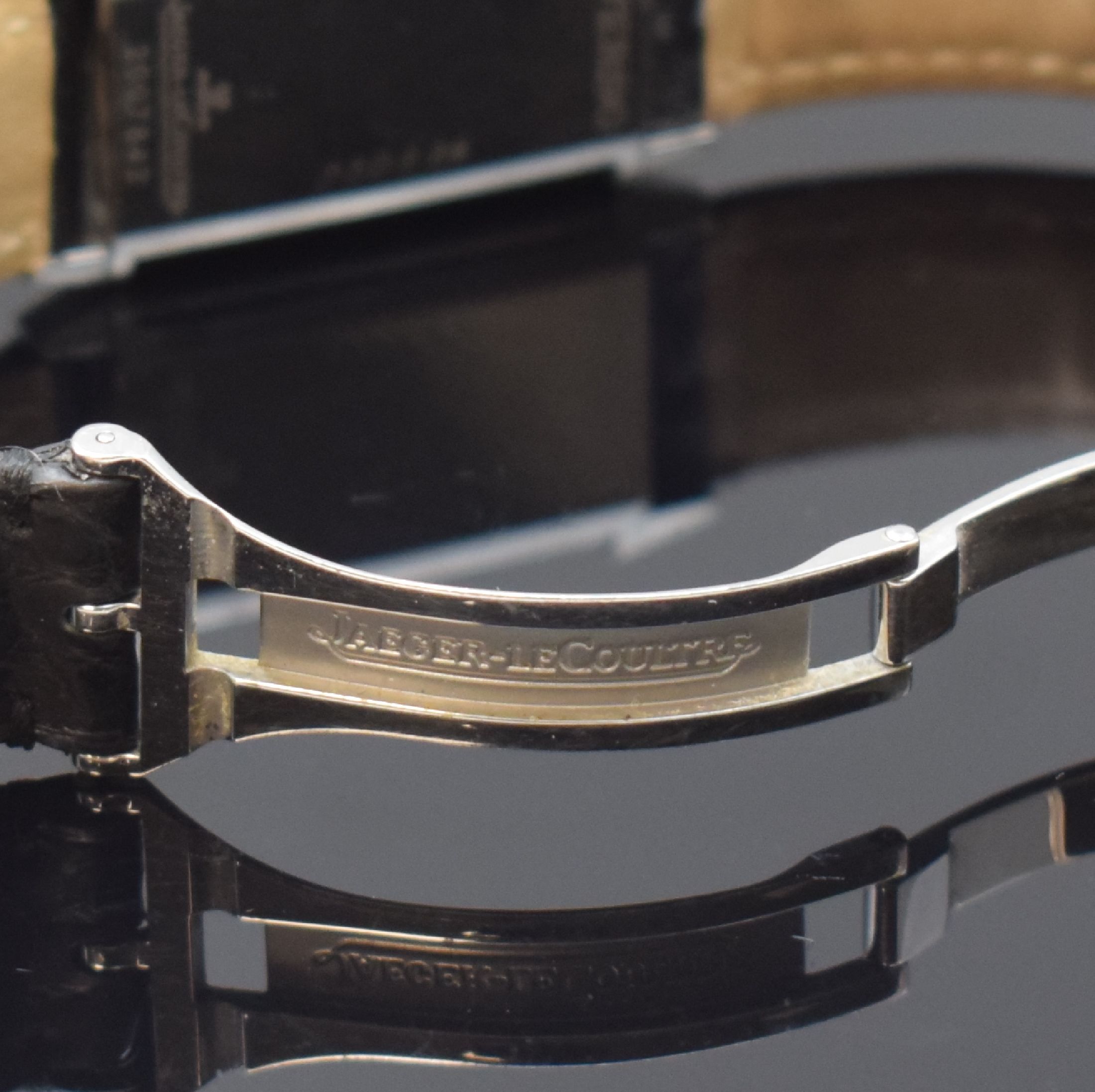 Detail c: Jaeger-LeCoultre Reverso Herrenarmbanduhr in Edelstahl Referenz 250.8.86, Schweiz um 2000, Handaufzug, drehbares Innengehäuse, Lederband m. orig. ...