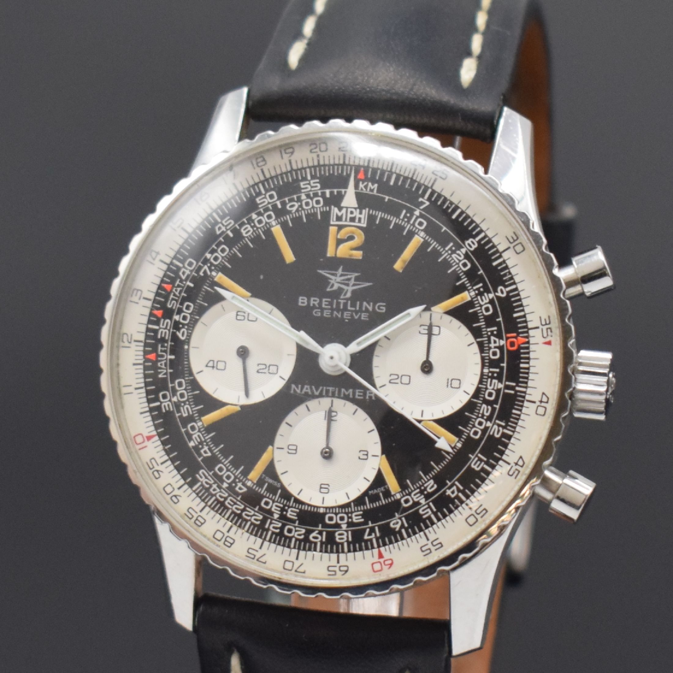 Detail a: BREITLING NAVITIMER Referenz 806E Fliegerchronograph in Stahl, Schweiz um 1970, Handaufzug, unpoliertes gedr. Geh., beids. drehb. ...