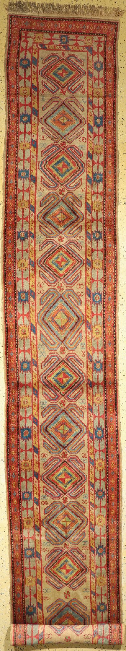 Turkestan alt, ca. 50 Jahre, Wolle auf Baumwolle, ca. 475 x 73 cm, EHZ: 2