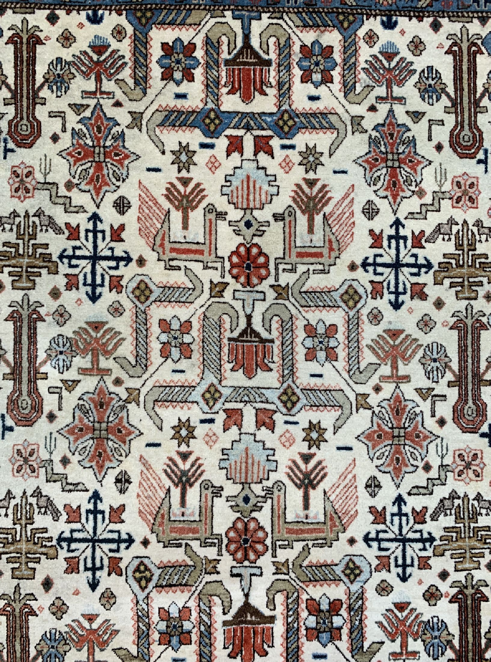 Detail c: Ghom, Persien, um 1950, Korkwolle, ca. 216 x 136 cm, EHZ: 2, Flecken