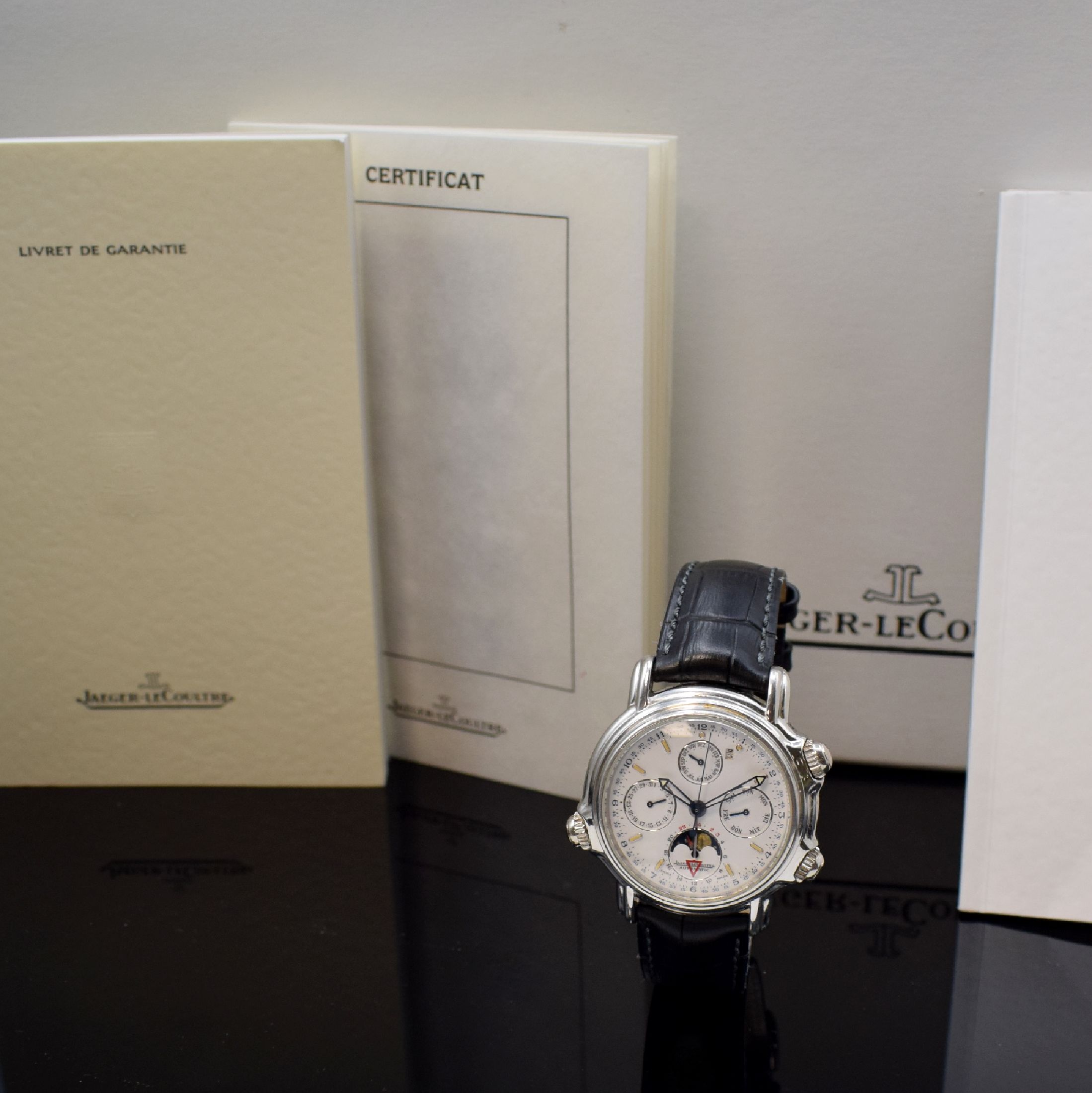 Jaeger-LeCoultre Grand Reveil seltene auf 250 Stück limitierte astronomische Herrenarmbanduhr Calendrier Perpetual in Platin Referenz 180.6.99, ...