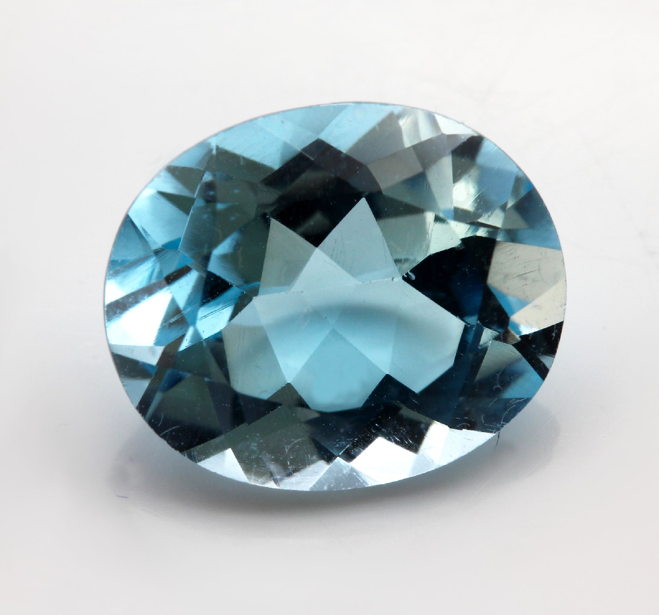 Detail c: Lot 5 lose Topase zus. ca. 22.98 ct, ovalfacett. in versch. Größen, Topase beh.